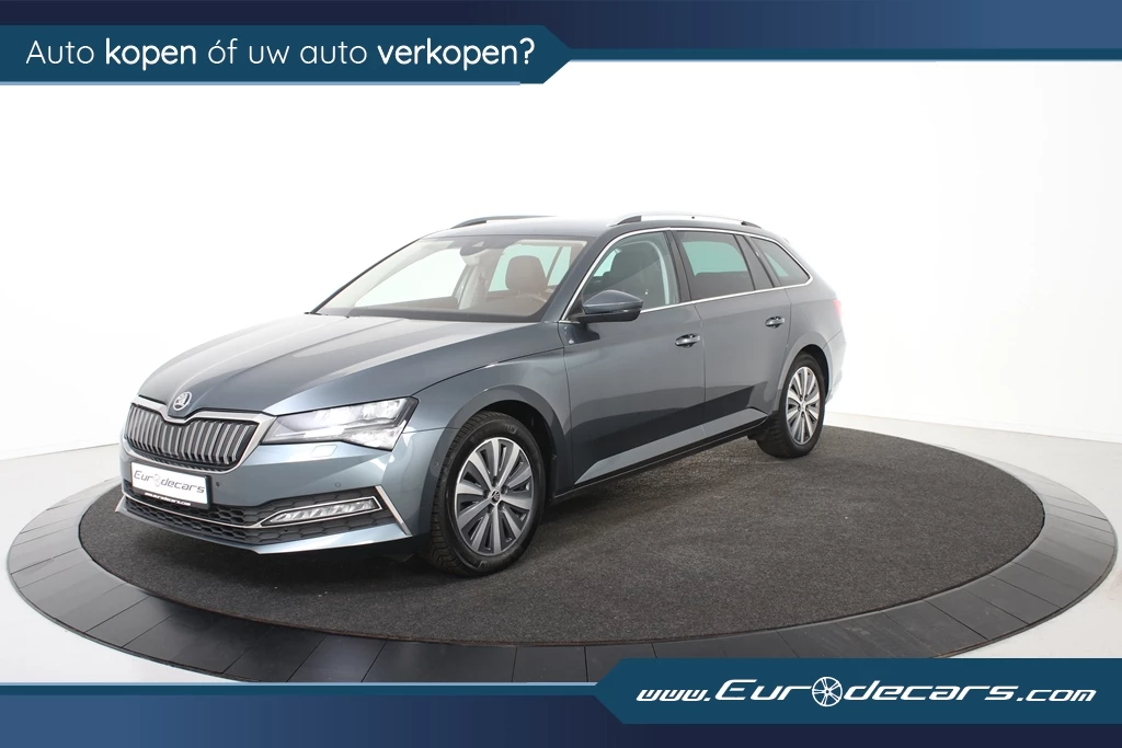 Hoofdafbeelding Škoda Superb