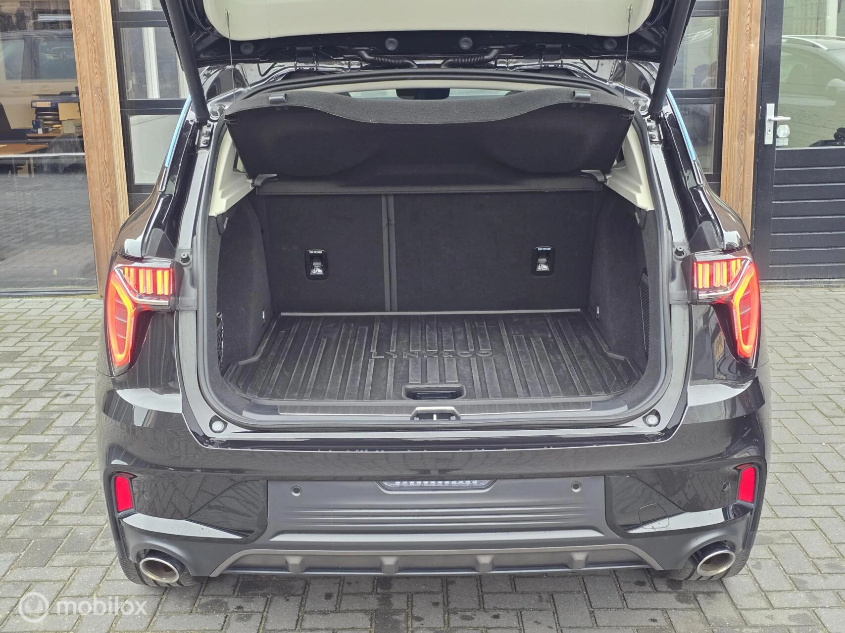 Hoofdafbeelding Lynk & Co 01