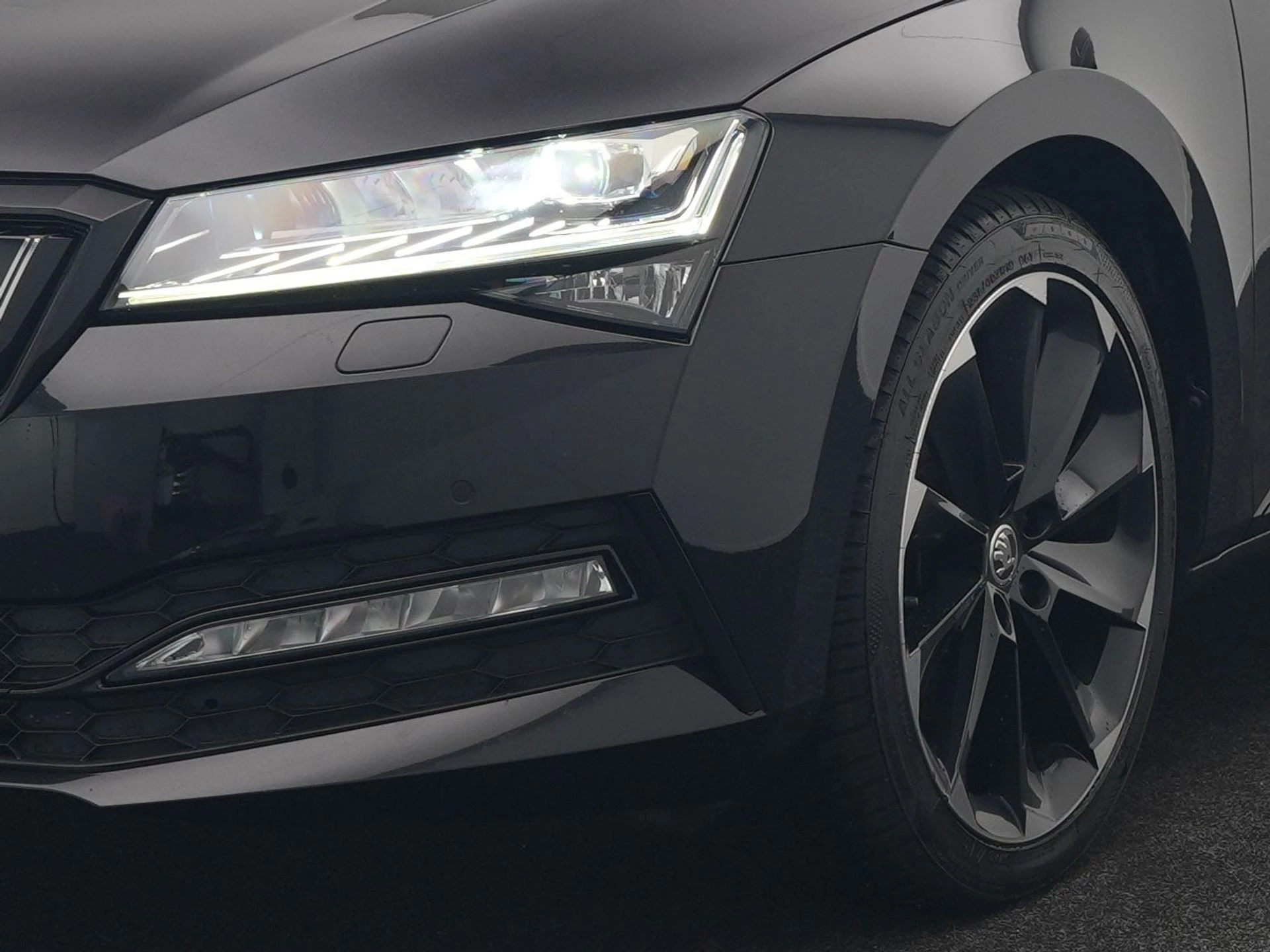 Hoofdafbeelding Škoda Superb