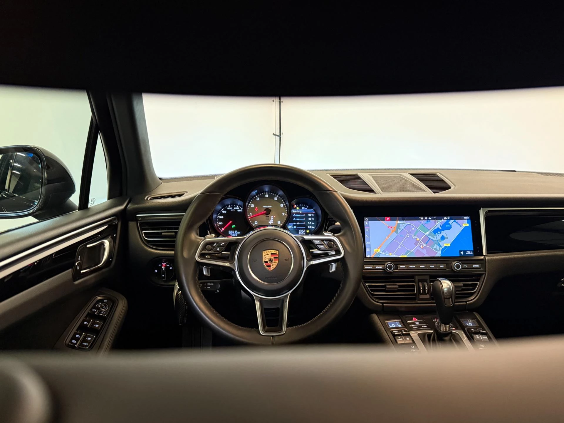 Hoofdafbeelding Porsche Macan