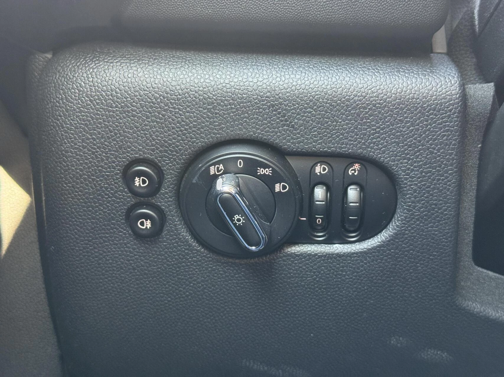 Hoofdafbeelding MINI One