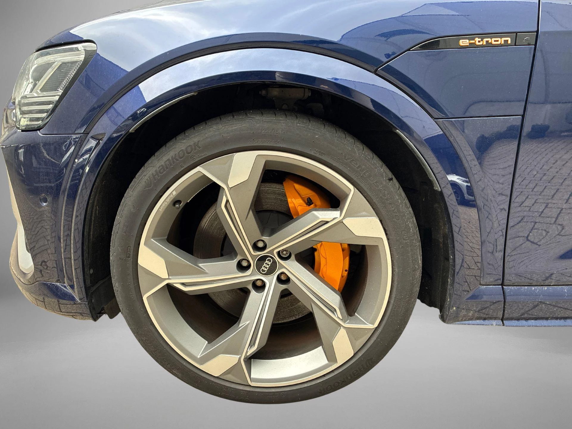 Hoofdafbeelding Audi e-tron