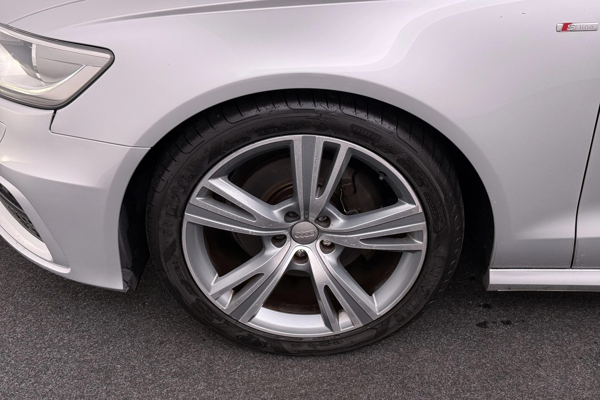 Hoofdafbeelding Audi A6