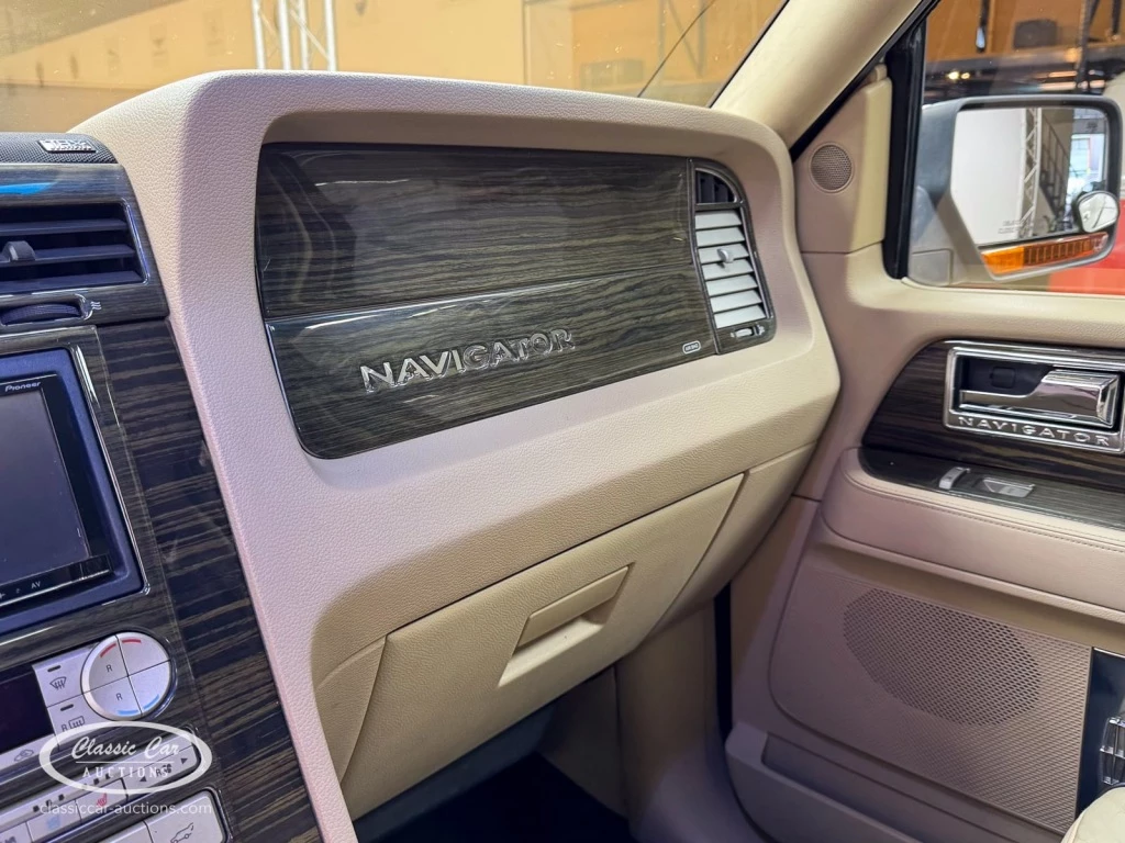 Hoofdafbeelding Lincoln Navigator