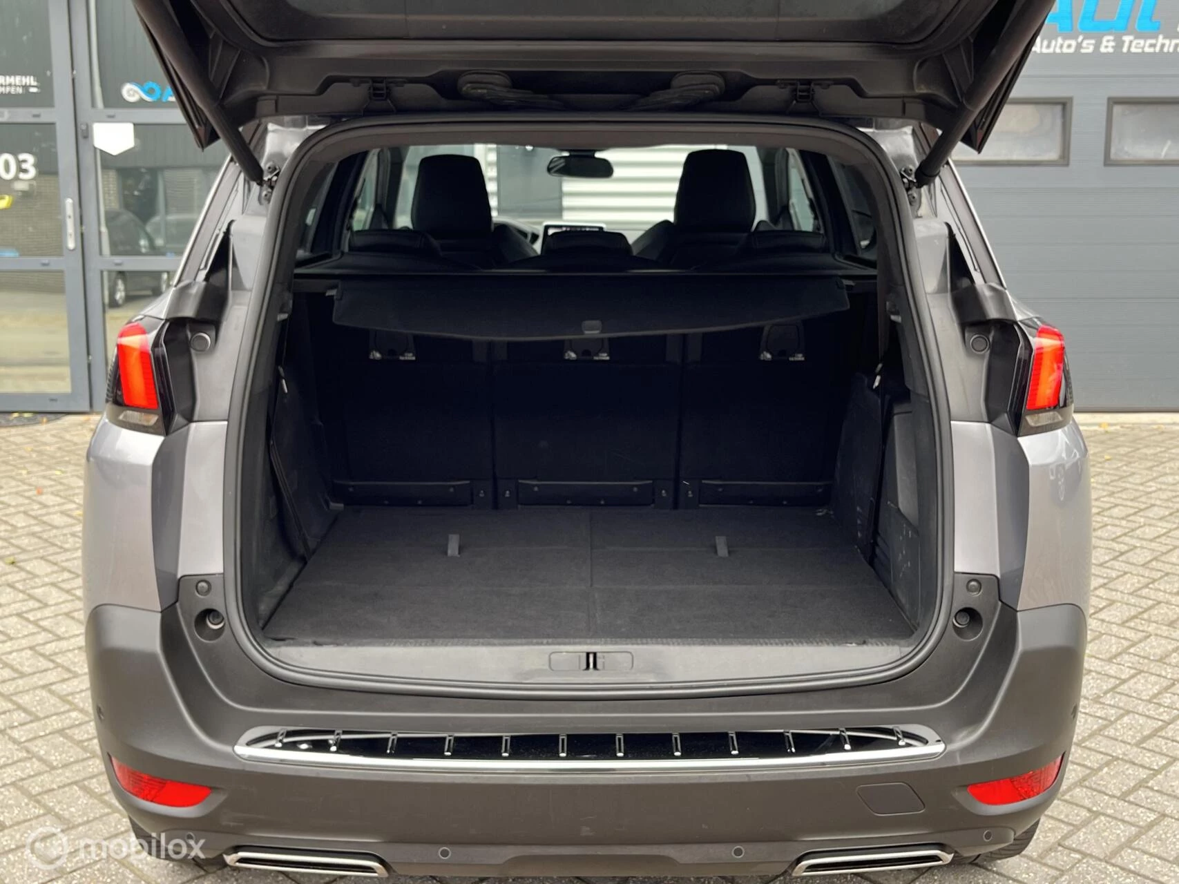 Hoofdafbeelding Peugeot 5008