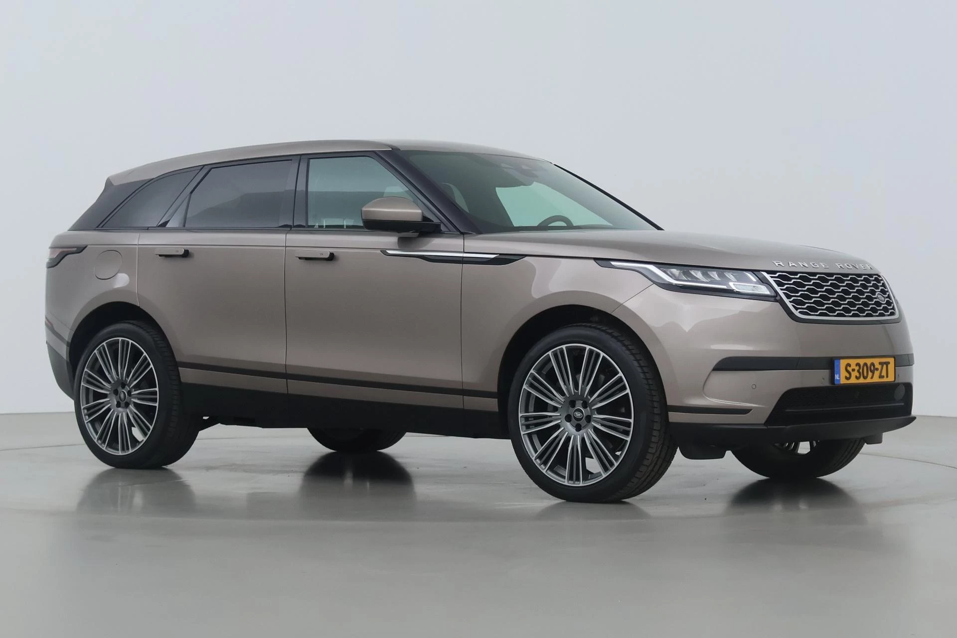 Hoofdafbeelding Land Rover Range Rover Velar