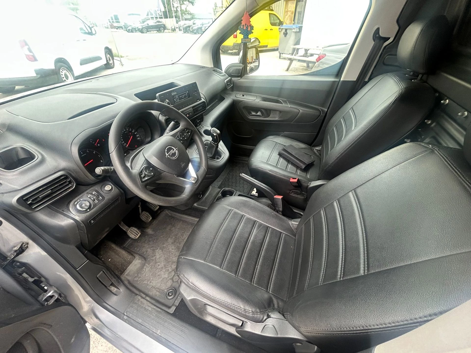 Hoofdafbeelding Opel Combo