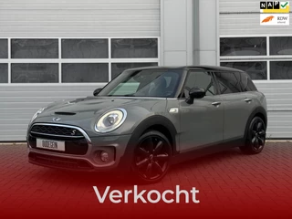 Hoofdafbeelding MINI Clubman Mini Mini Clubman 2.0 Cooper S Serious Business / KEYLESS / GARANTIE / SFEERVERLICHTING / NAVI / CAMERA / CARPLAY / HALF LEDER /