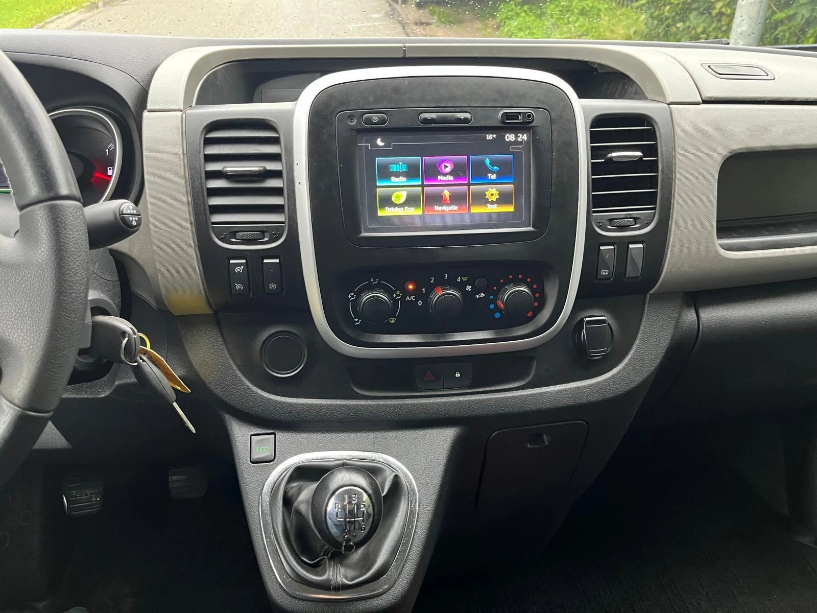 Hoofdafbeelding Nissan NV300