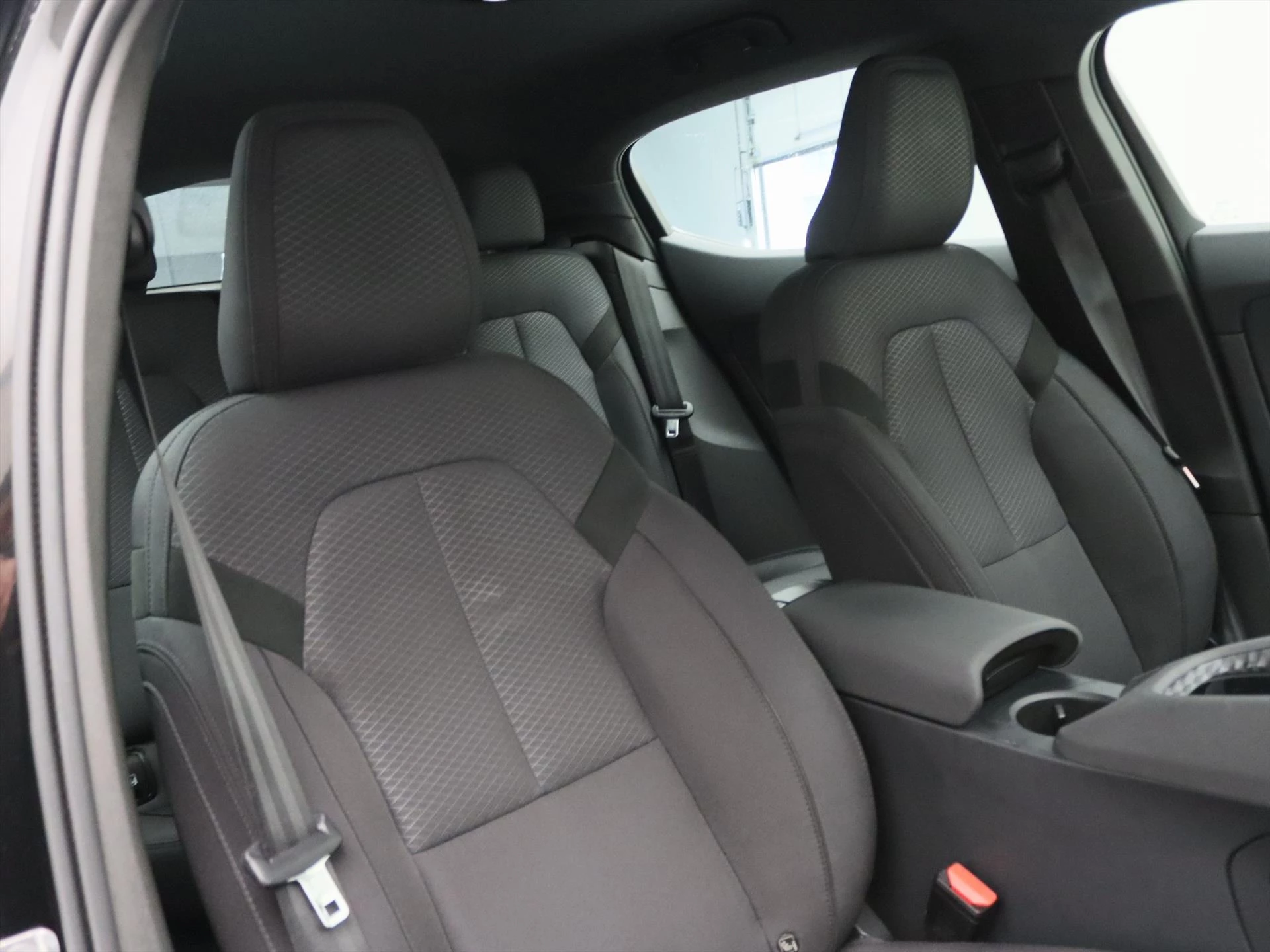 Hoofdafbeelding Polestar 2