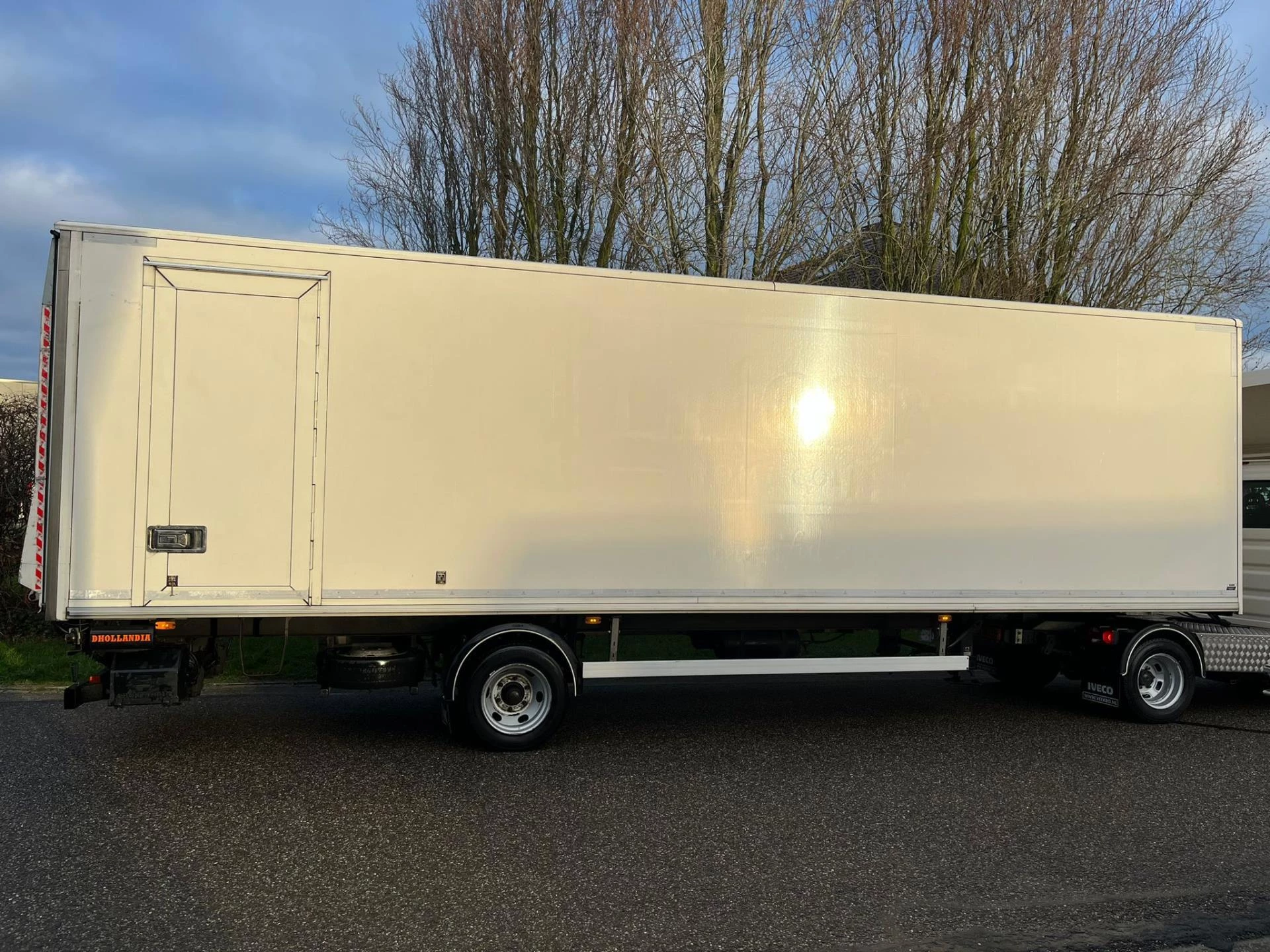 Hoofdafbeelding Bunk 7T  BE OPLEGGER | Laadklep 1500kg | 2x zijdeur