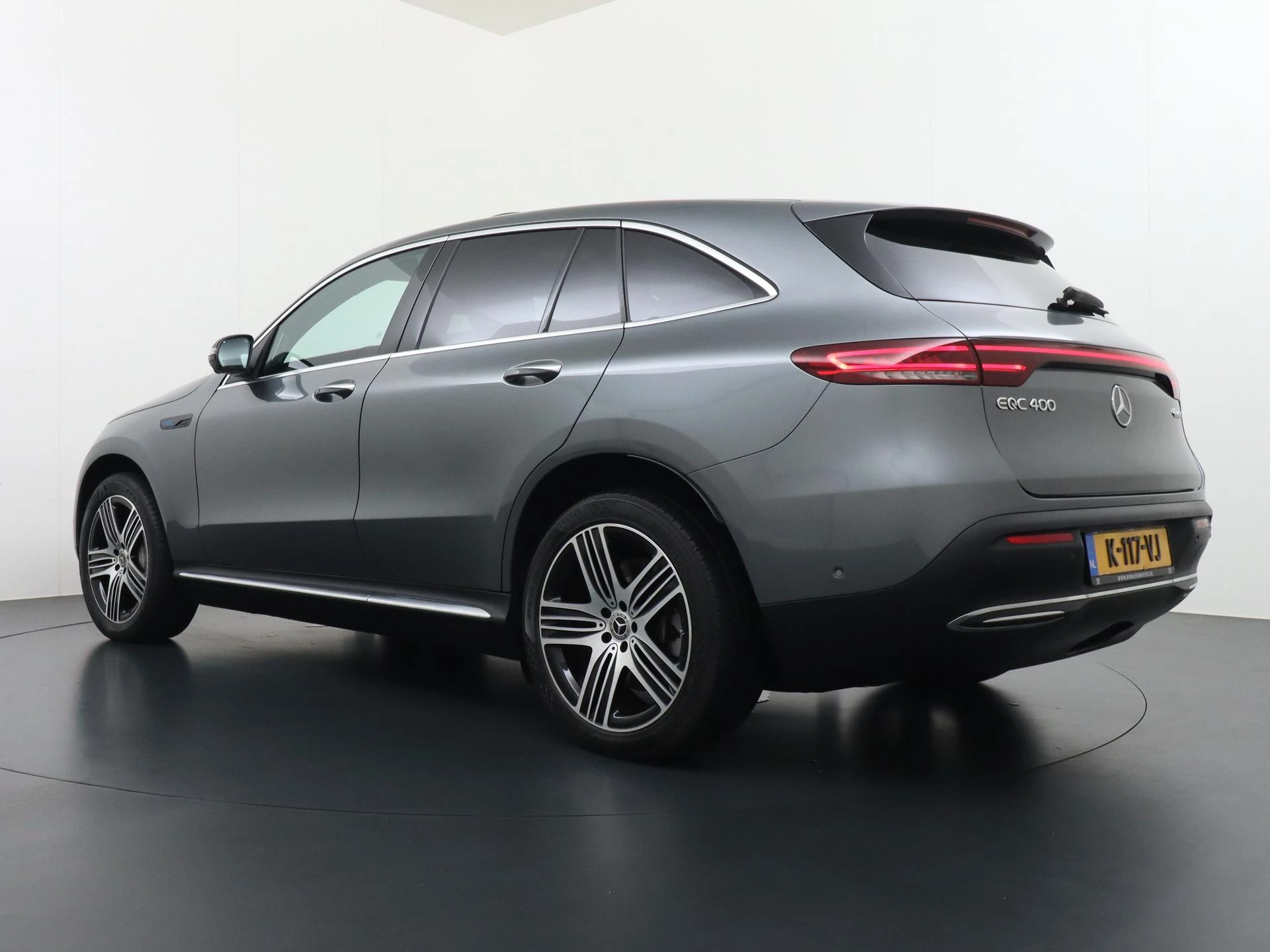 Hoofdafbeelding Mercedes-Benz EQC