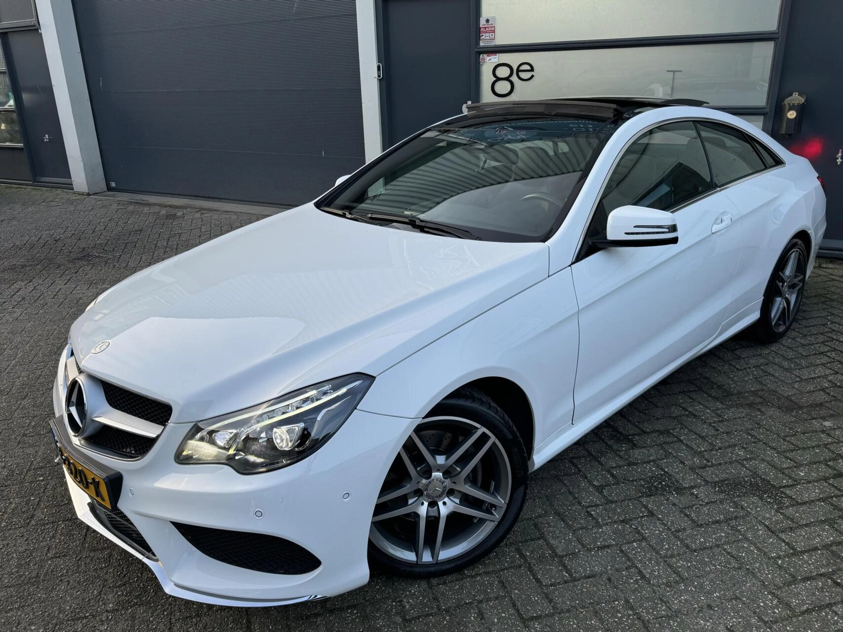 Hoofdafbeelding Mercedes-Benz E-Klasse