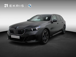BMW i5 Touring eDrive40 M Sportpakket Pro | Achteruitrijcamera | Driving Assistant Plus | Parking Assistant | Bowers & Wilkins | 19''