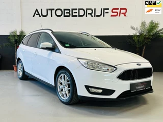Ford Focus Wagon 1.0 Titanium Edition Trekhaak! Cruise Controle! PDC! Navigatie! Nieuwe Apk