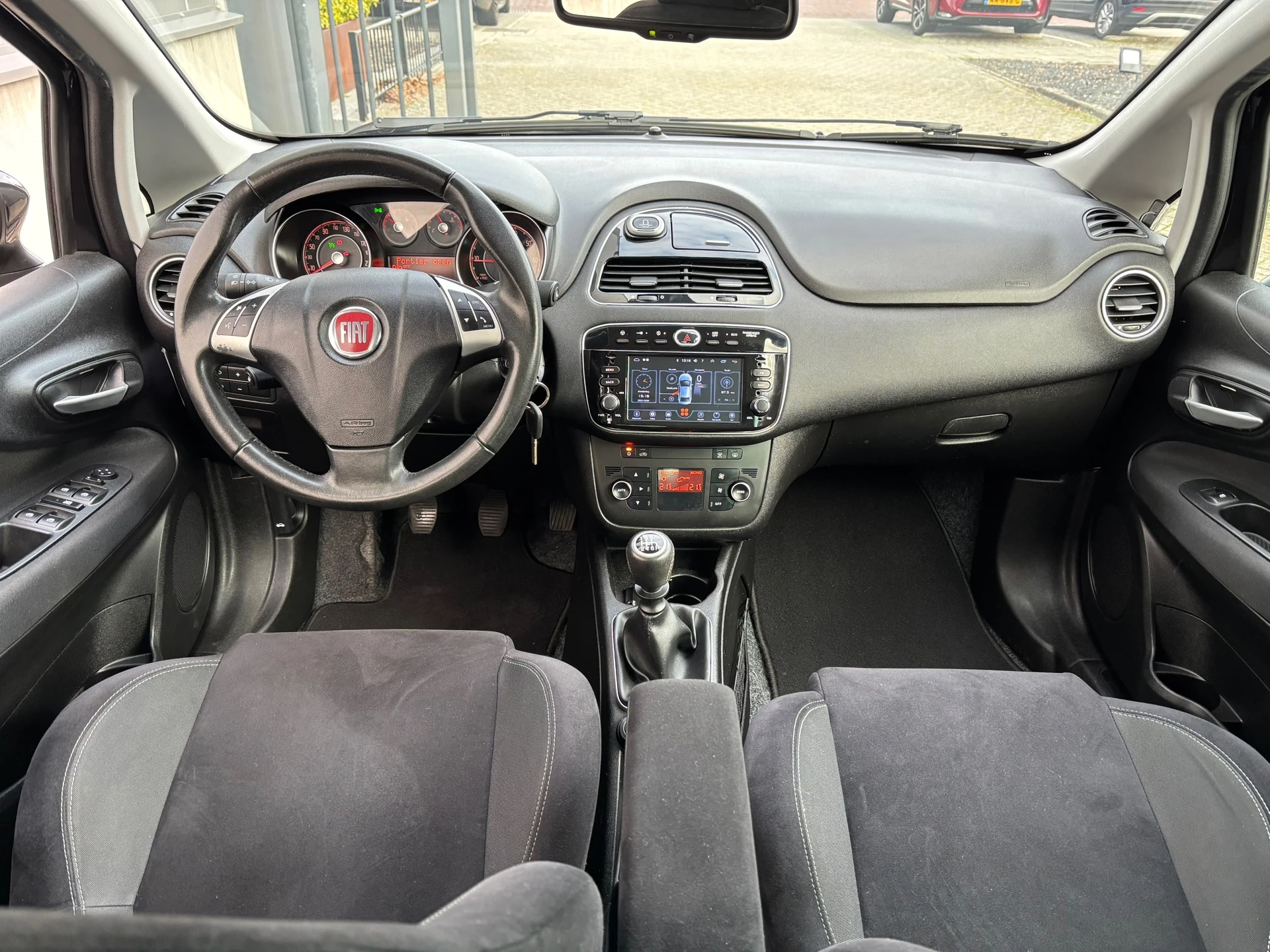 Hoofdafbeelding Fiat Punto