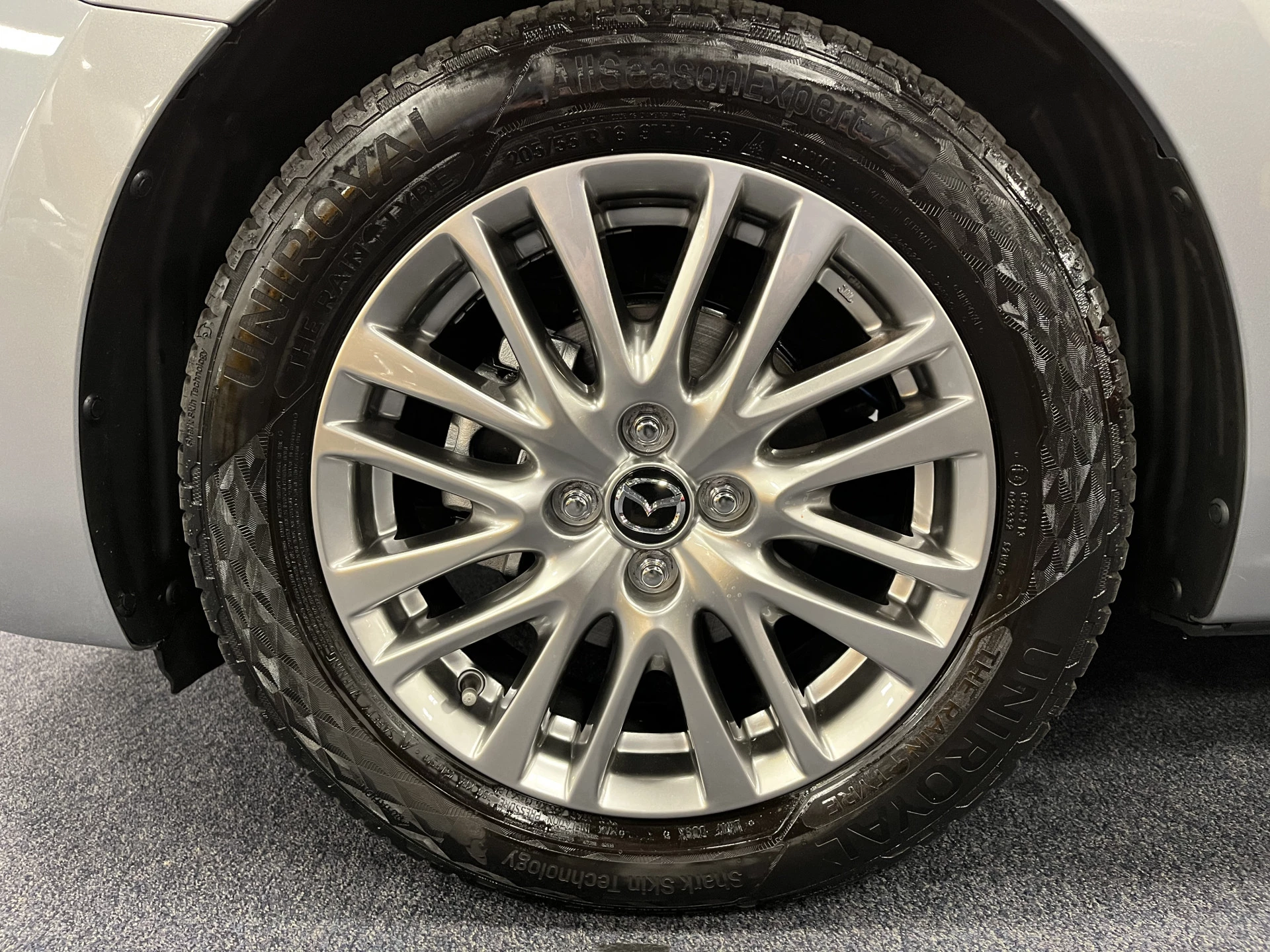 Hoofdafbeelding Mazda 2