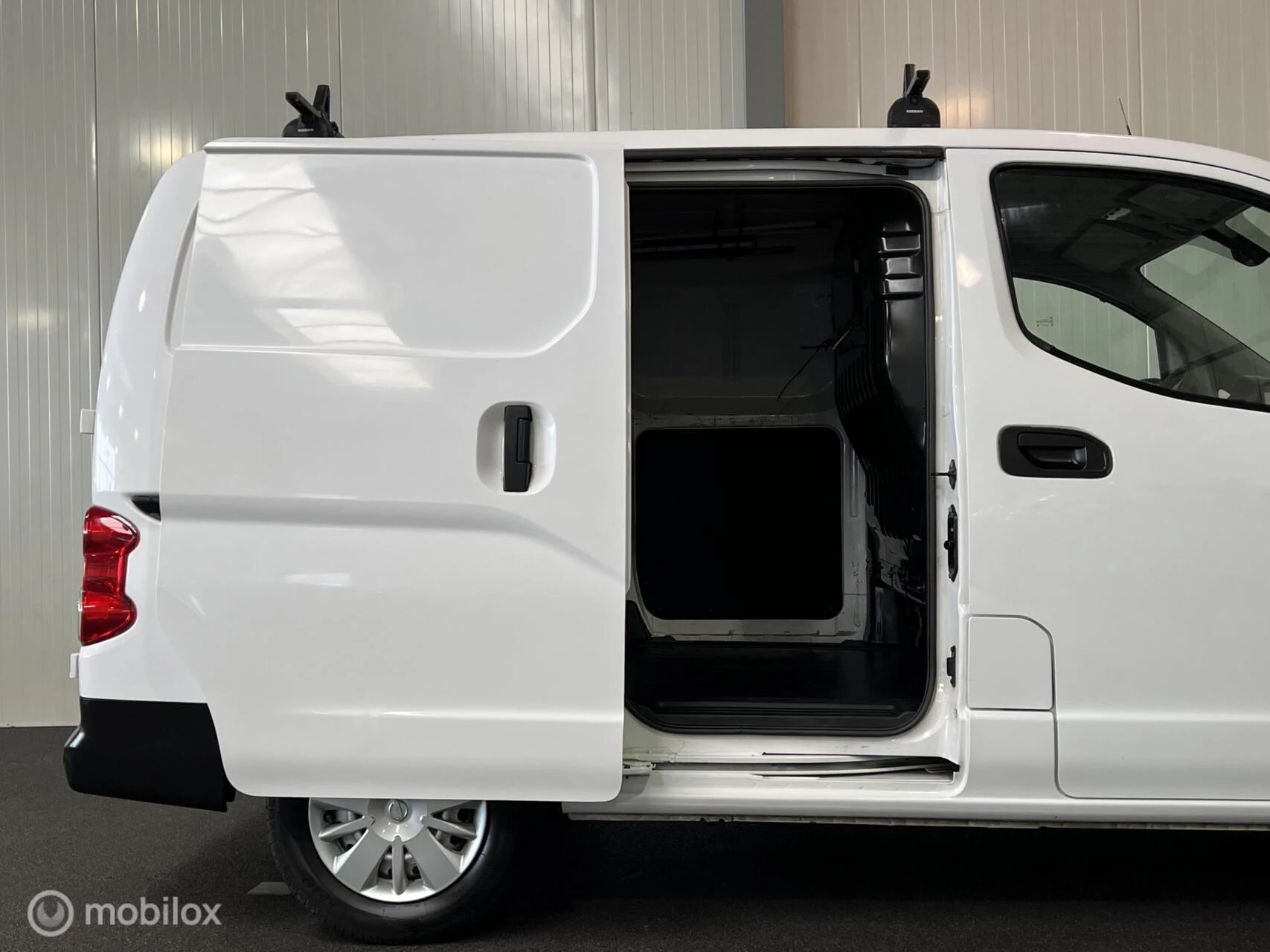 Hoofdafbeelding Nissan NV200