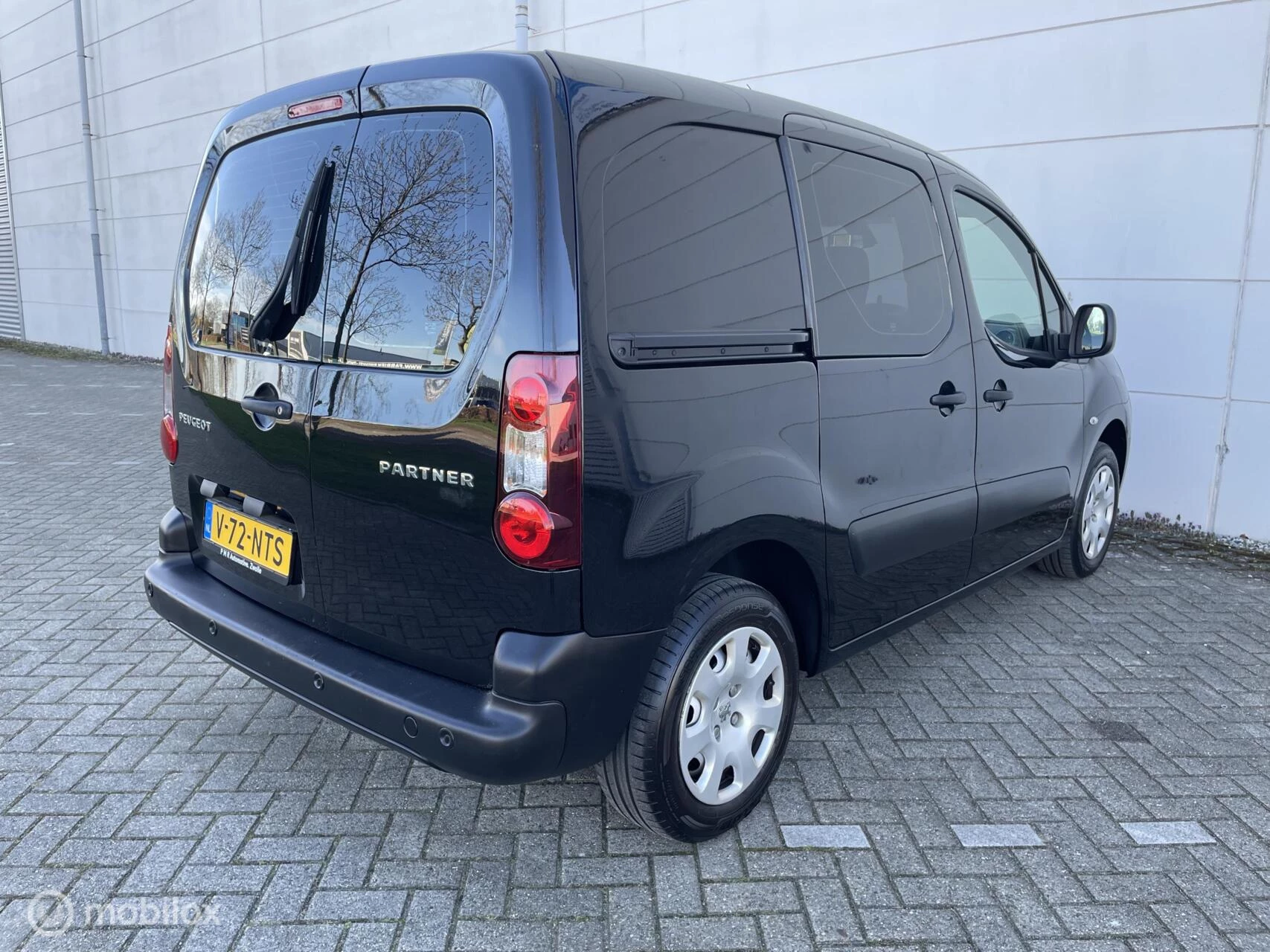 Hoofdafbeelding Peugeot Partner