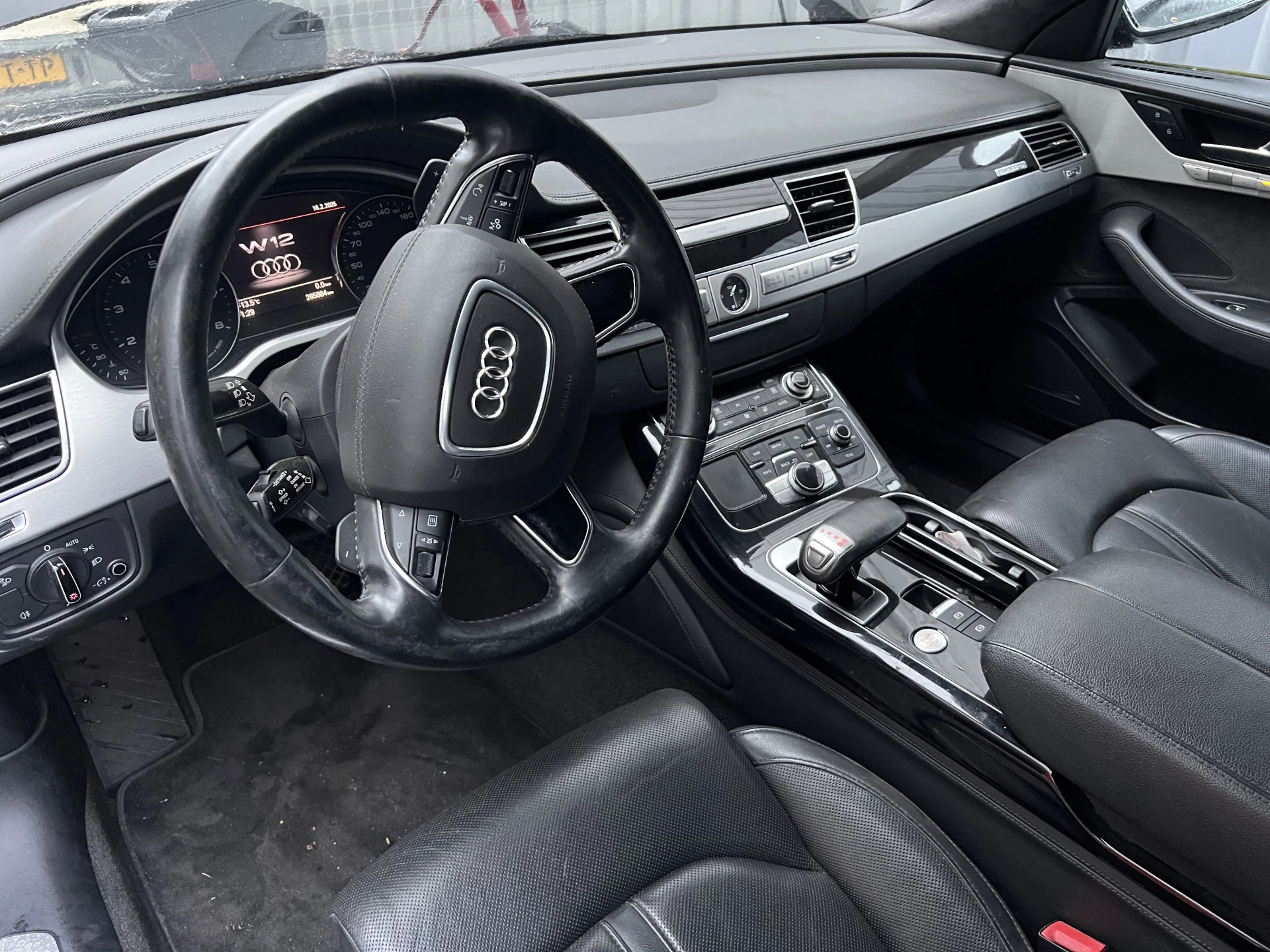 Hoofdafbeelding Audi A8