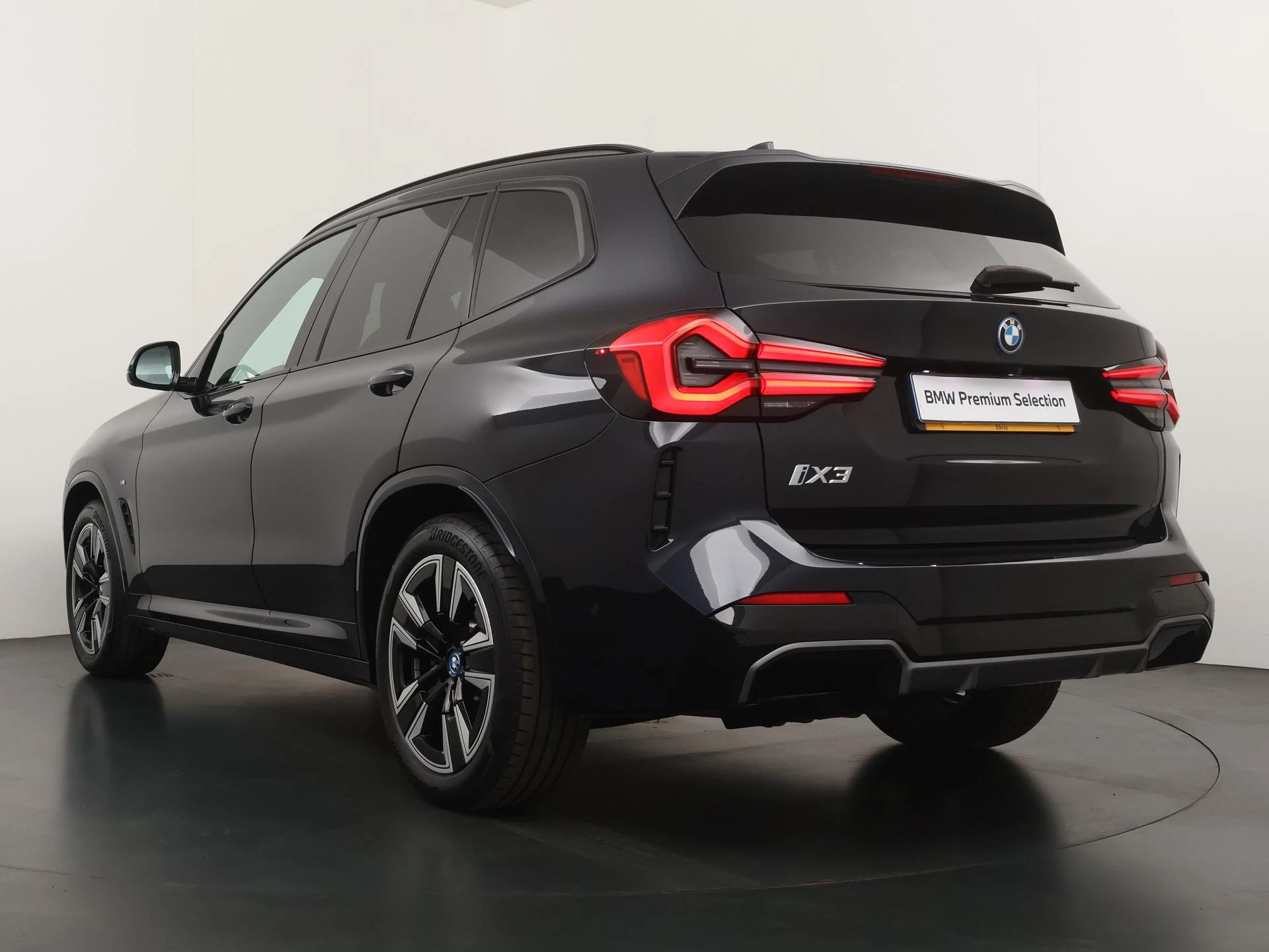 Hoofdafbeelding BMW iX3