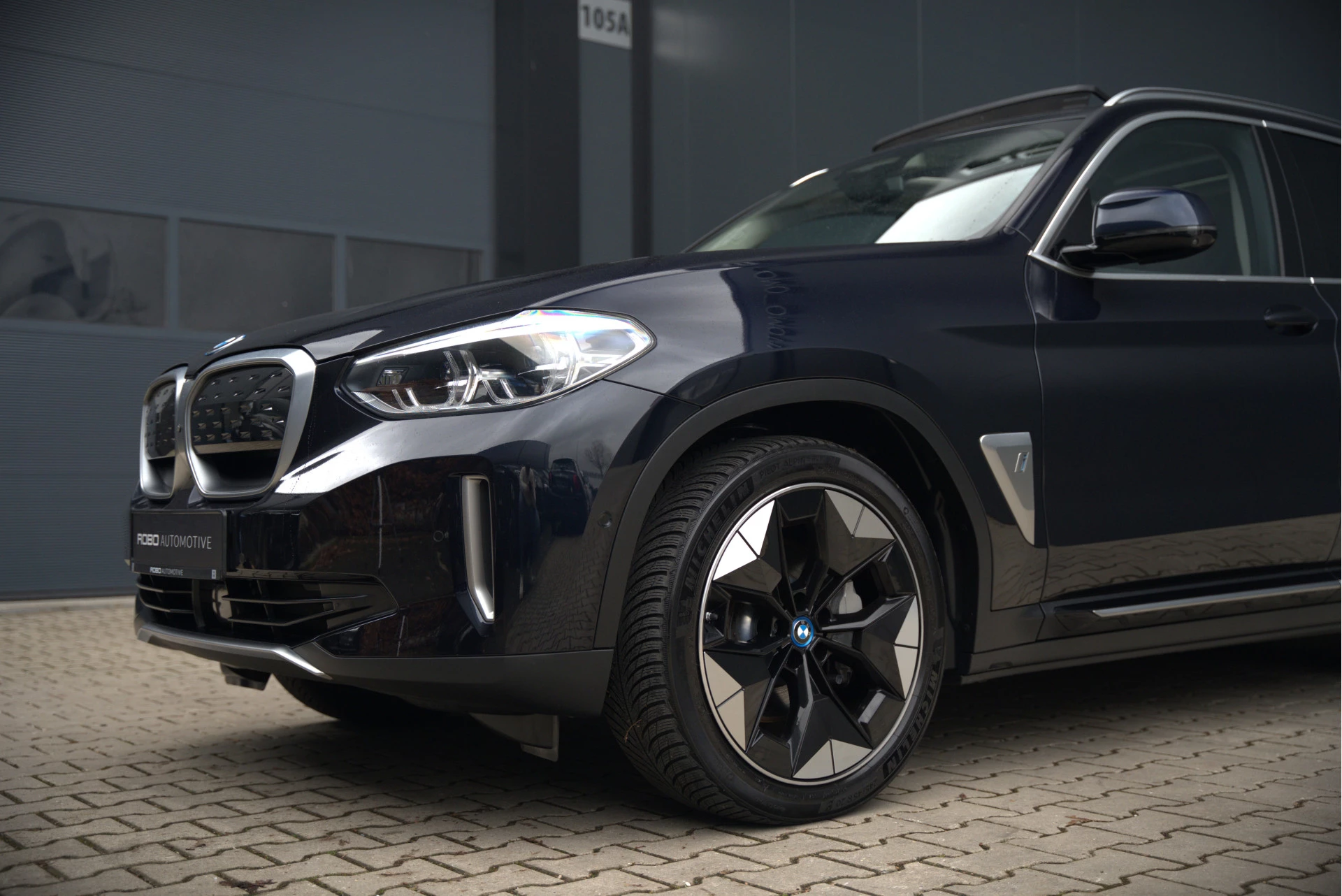 Hoofdafbeelding BMW iX3
