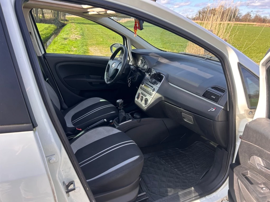 Hoofdafbeelding Fiat Punto