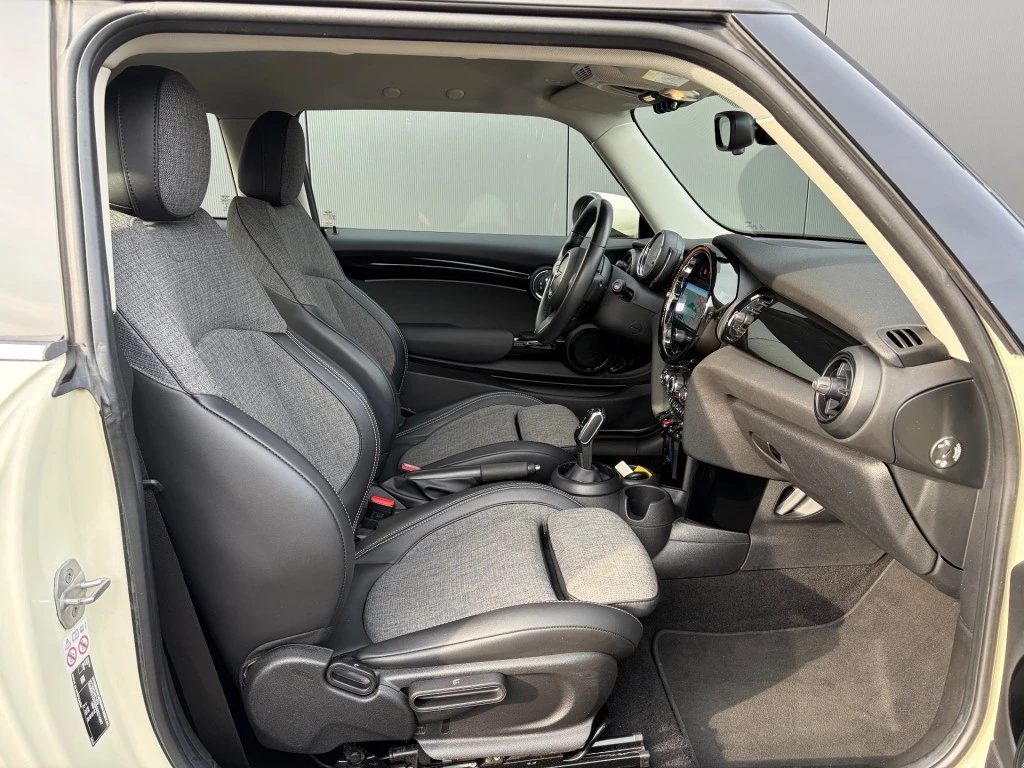 Hoofdafbeelding MINI One