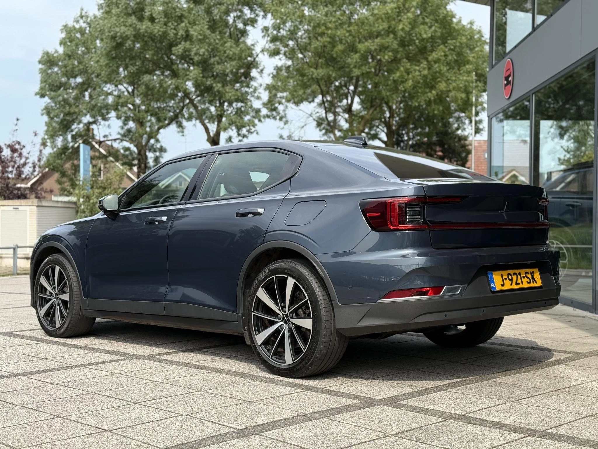 Hoofdafbeelding Polestar 2