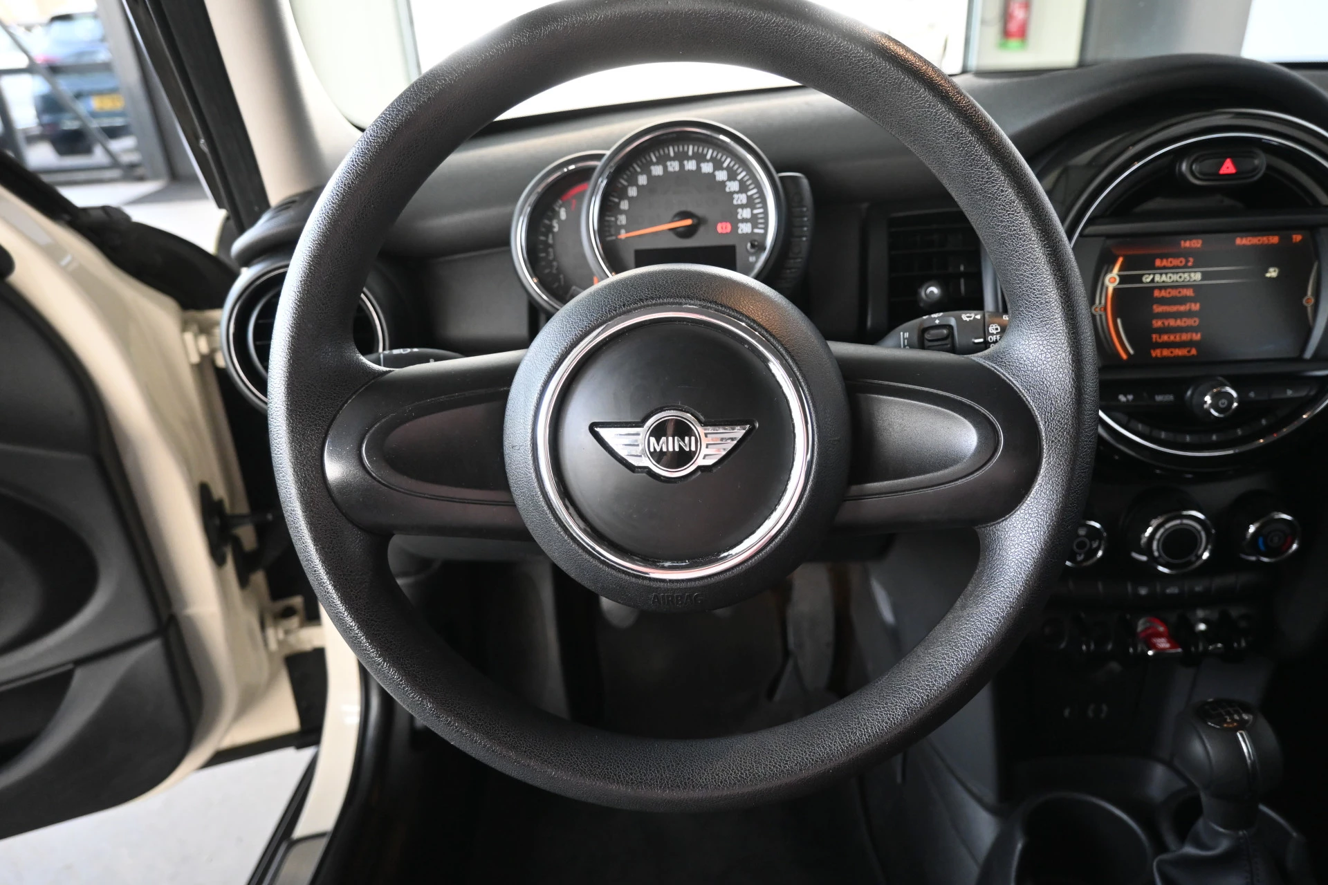 Hoofdafbeelding MINI One