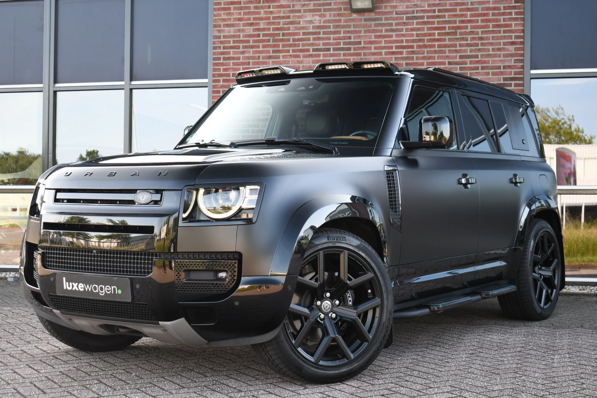Hoofdafbeelding Land Rover Defender