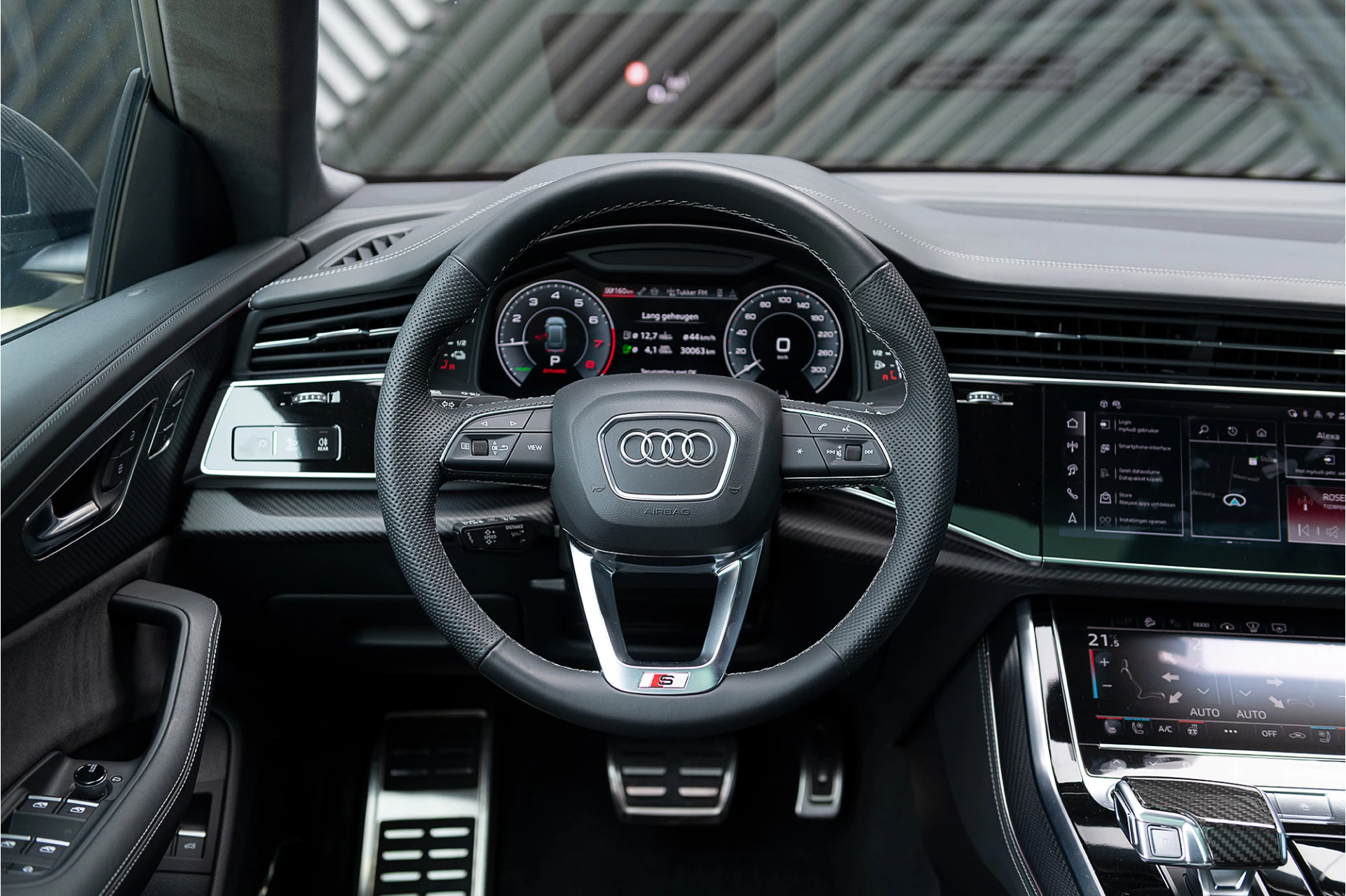 Hoofdafbeelding Audi Q8