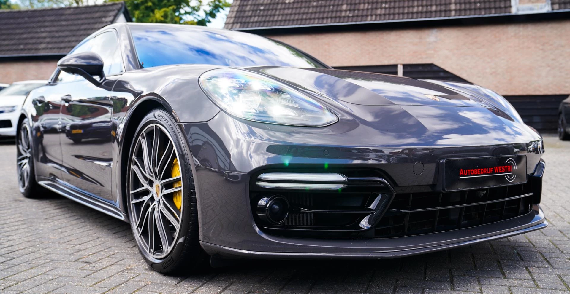 Hoofdafbeelding Porsche Panamera