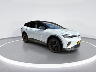 Volkswagen ID.4 Limited Edition 52 kWh accu. 170 pk · Trekhaak, elektrisch uitklapbaar · Achteruitrijcamera · stuurwiel multifunctioneel ·