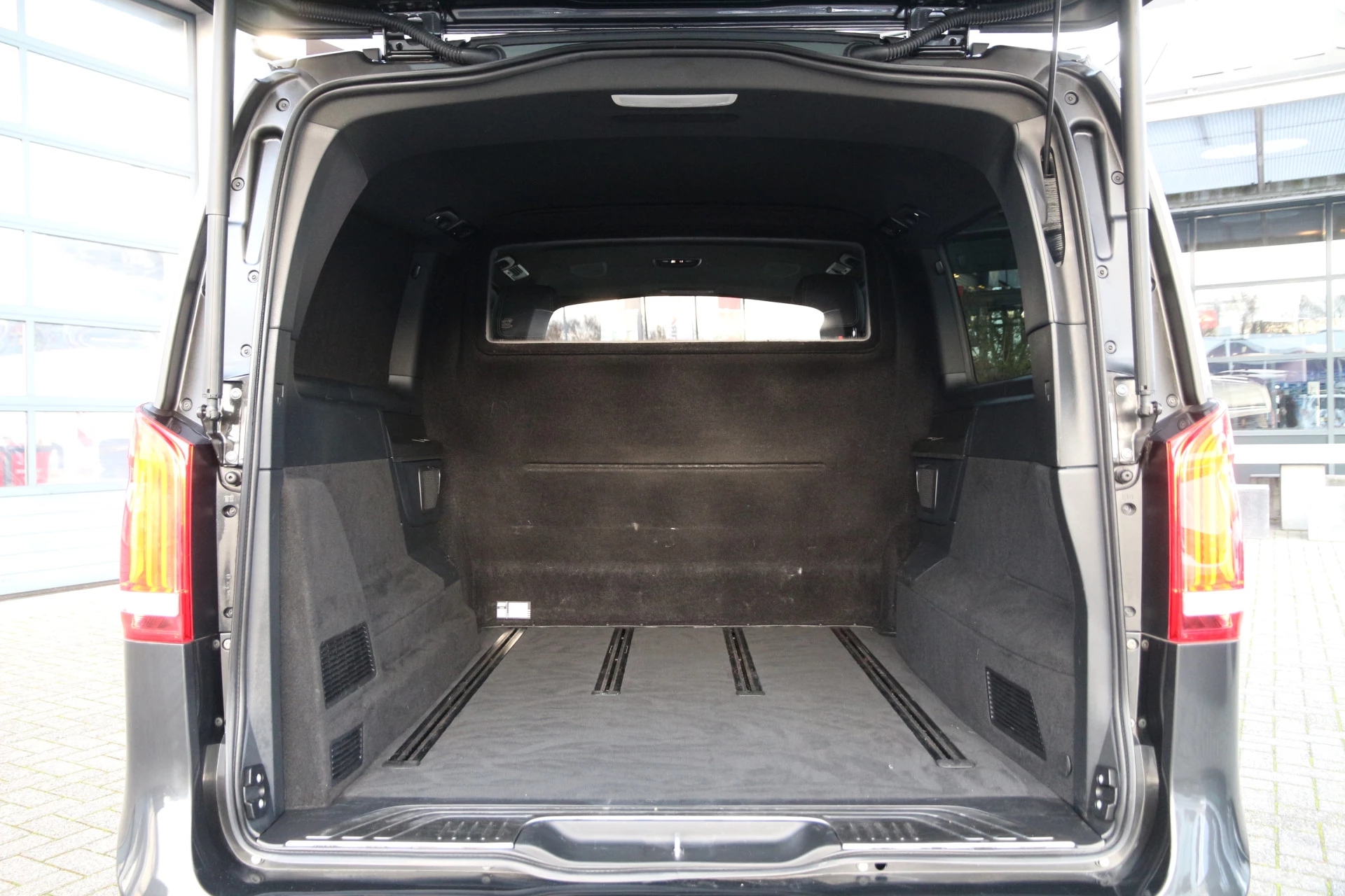 Hoofdafbeelding Mercedes-Benz V-Klasse