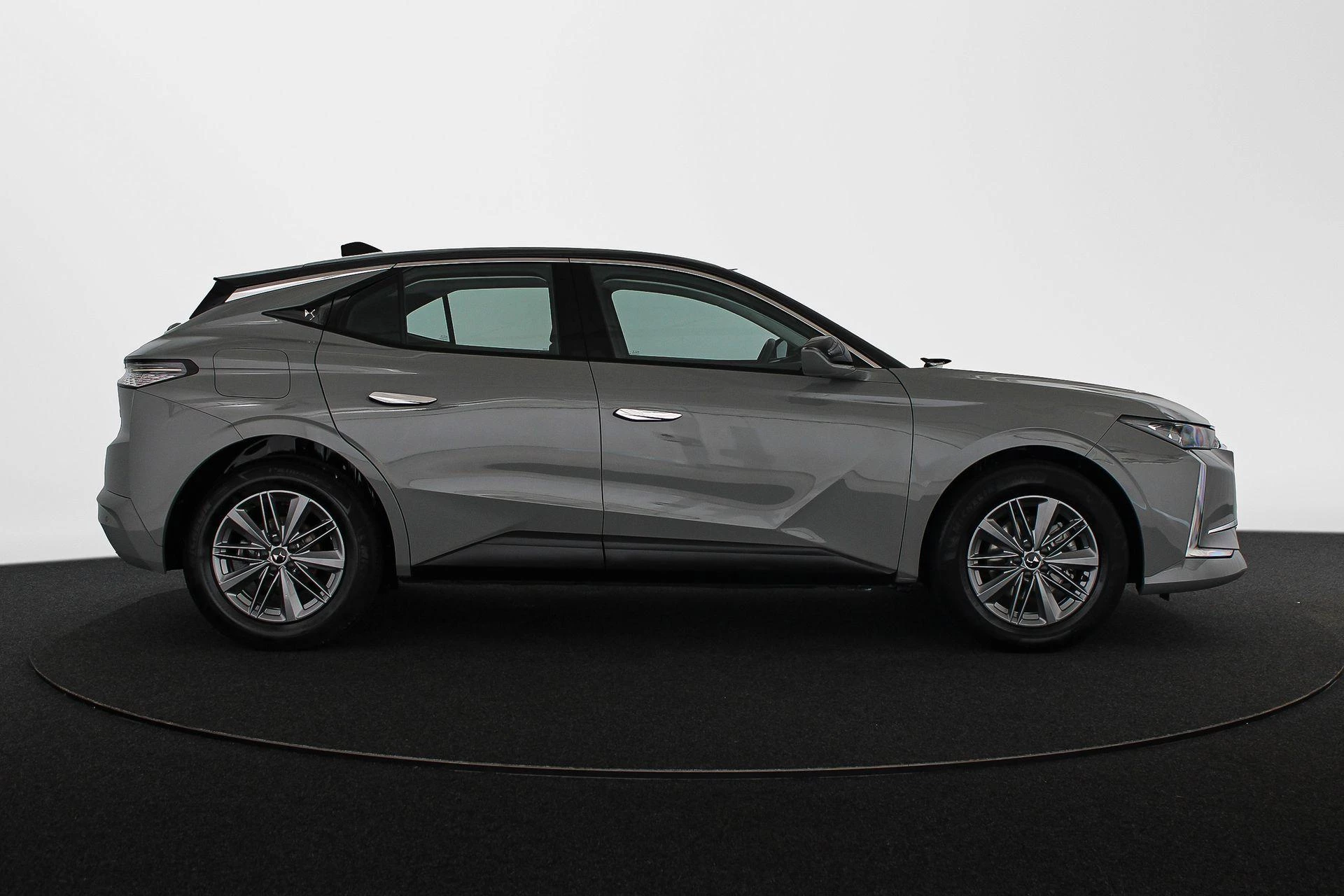 Hoofdafbeelding DS DS 4