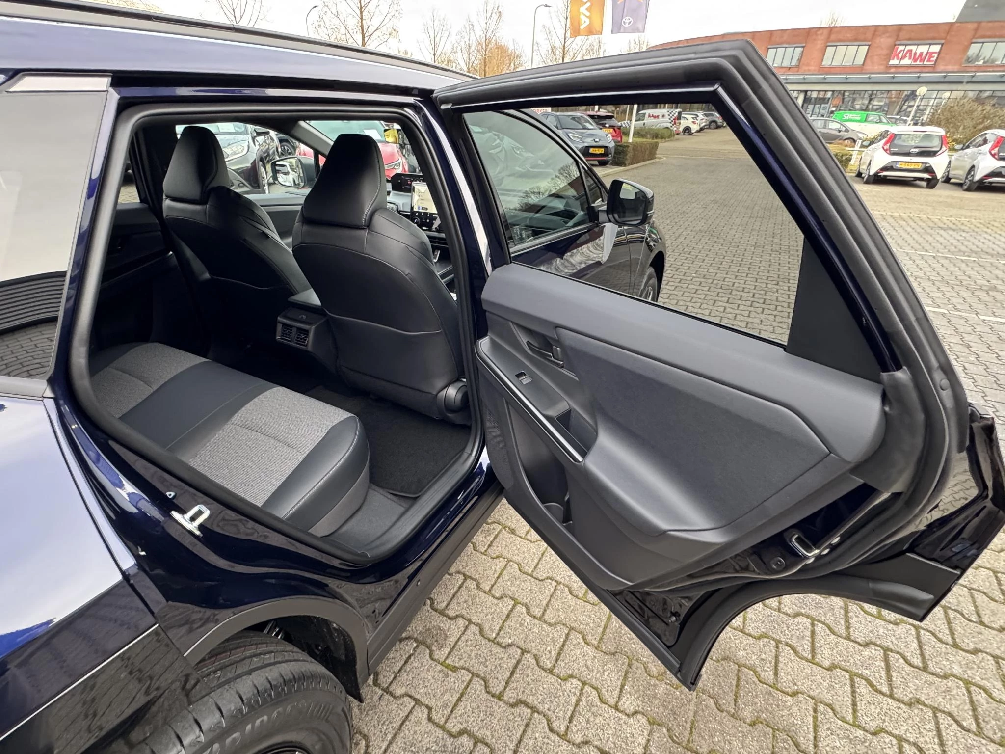 Hoofdafbeelding Toyota bZ4X