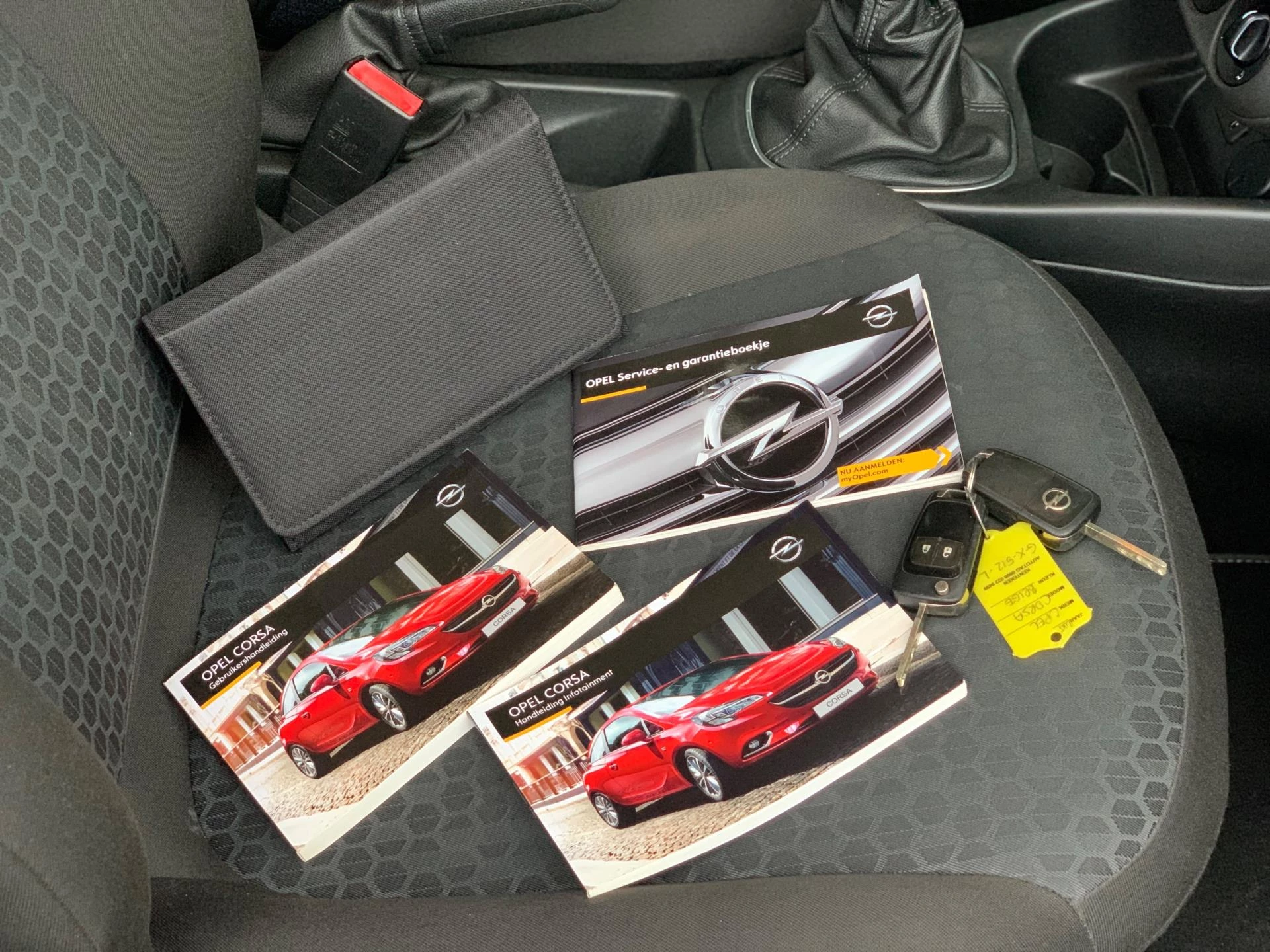 Hoofdafbeelding Opel Corsa