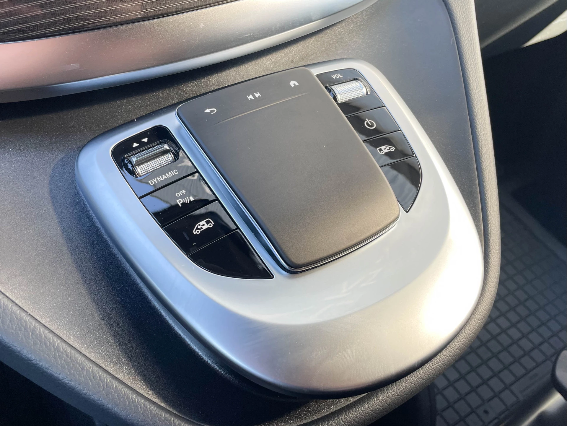 Hoofdafbeelding Mercedes-Benz EQV