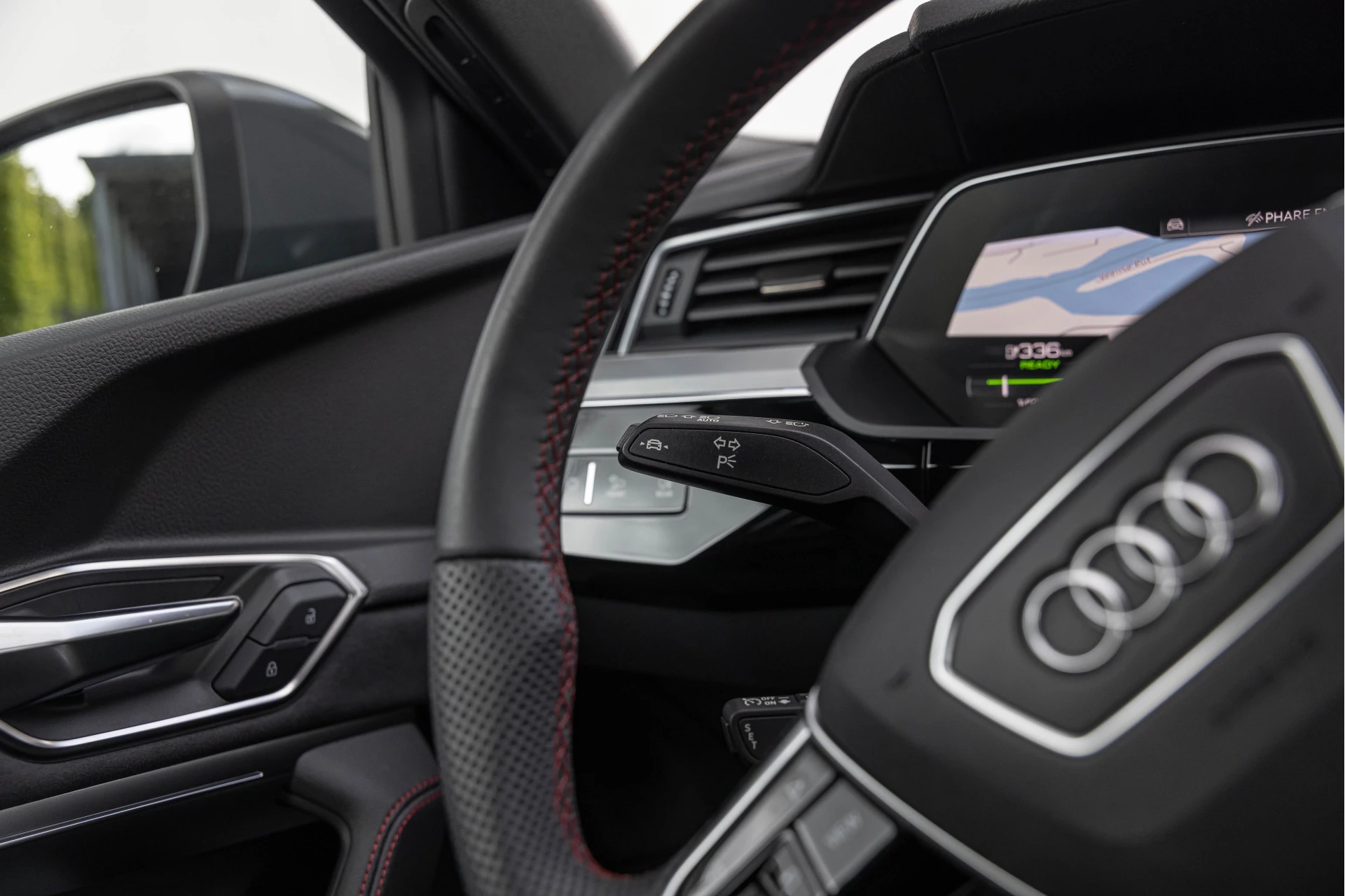 Hoofdafbeelding Audi Q8 e-tron