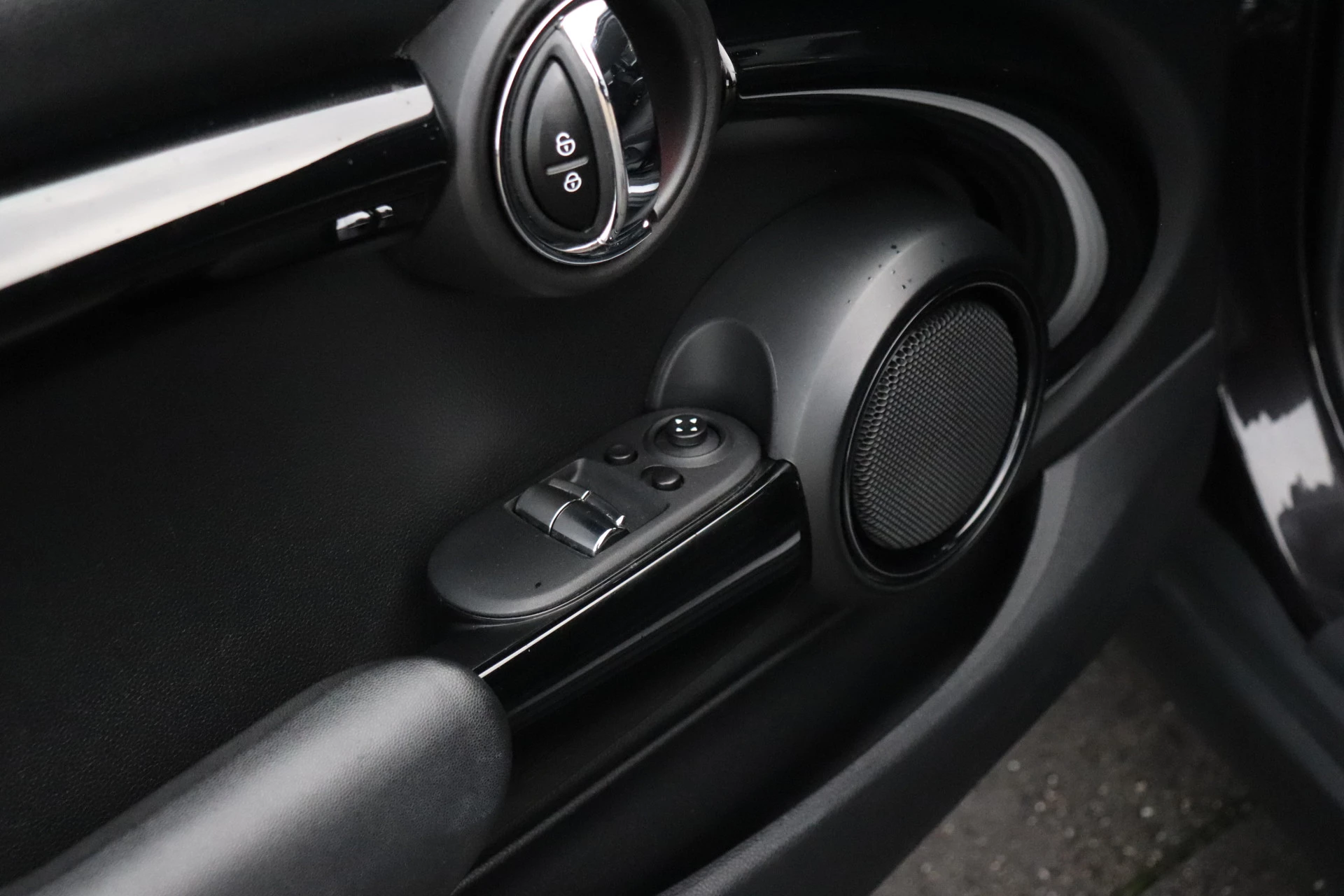 Hoofdafbeelding MINI One