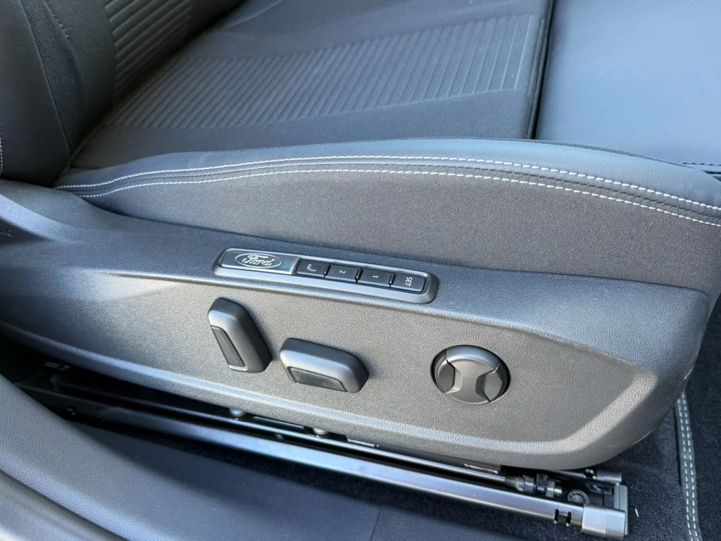Hoofdafbeelding Ford Explorer