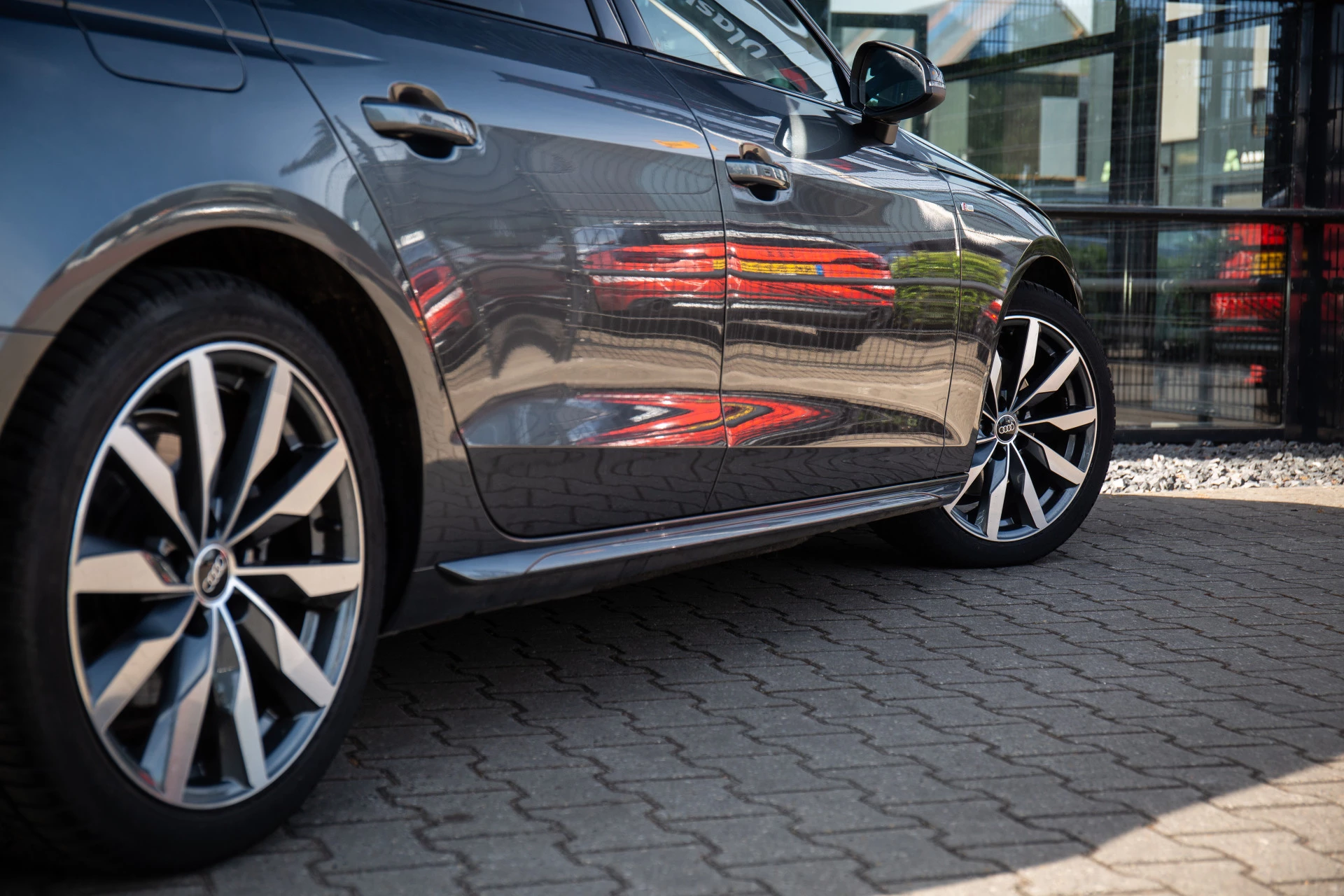 Hoofdafbeelding Audi A4