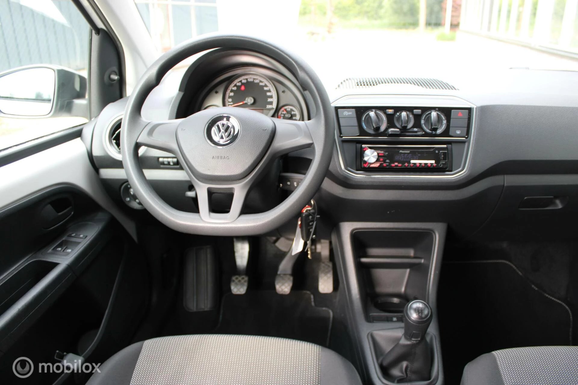 Hoofdafbeelding Volkswagen up!