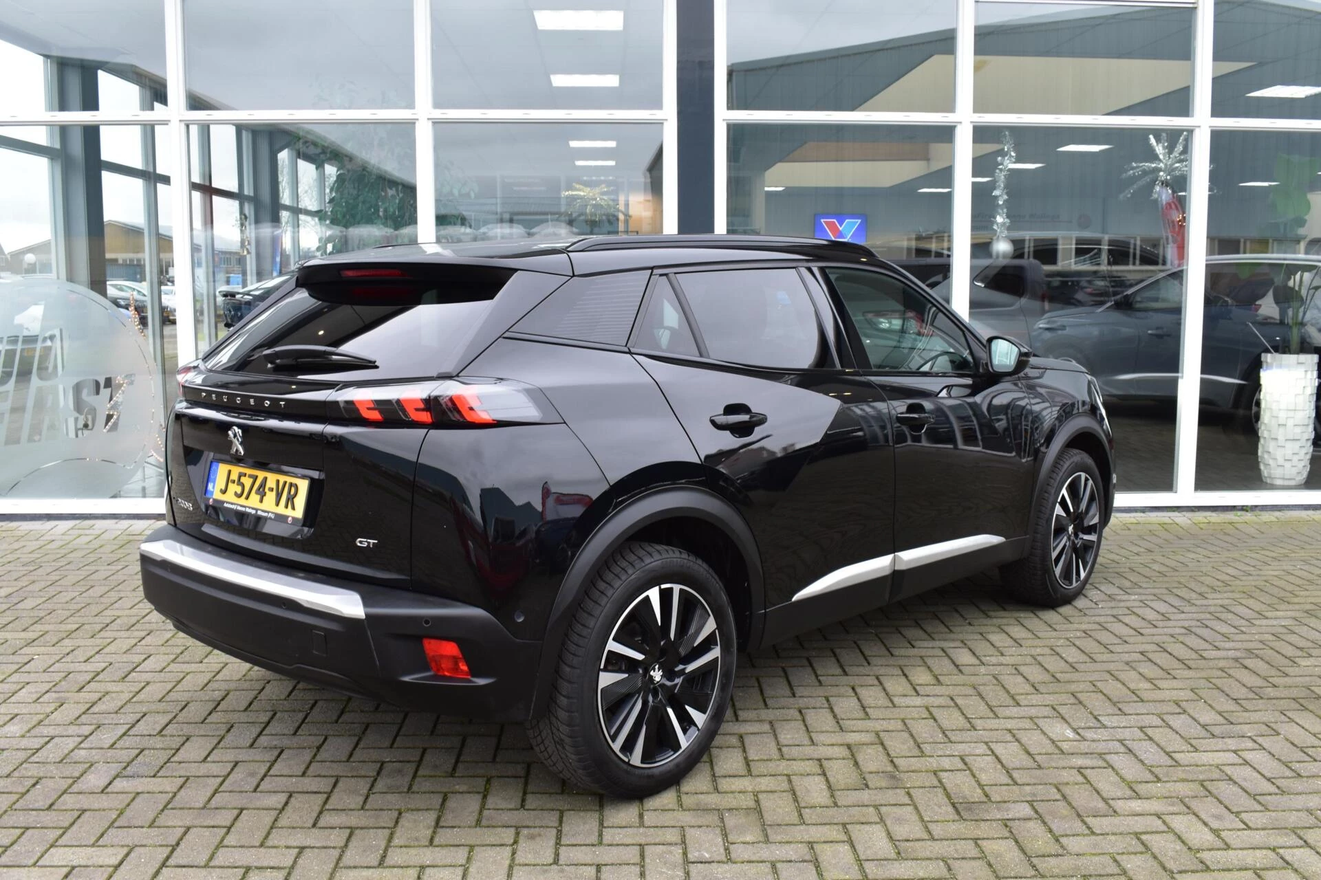 Hoofdafbeelding Peugeot e-2008