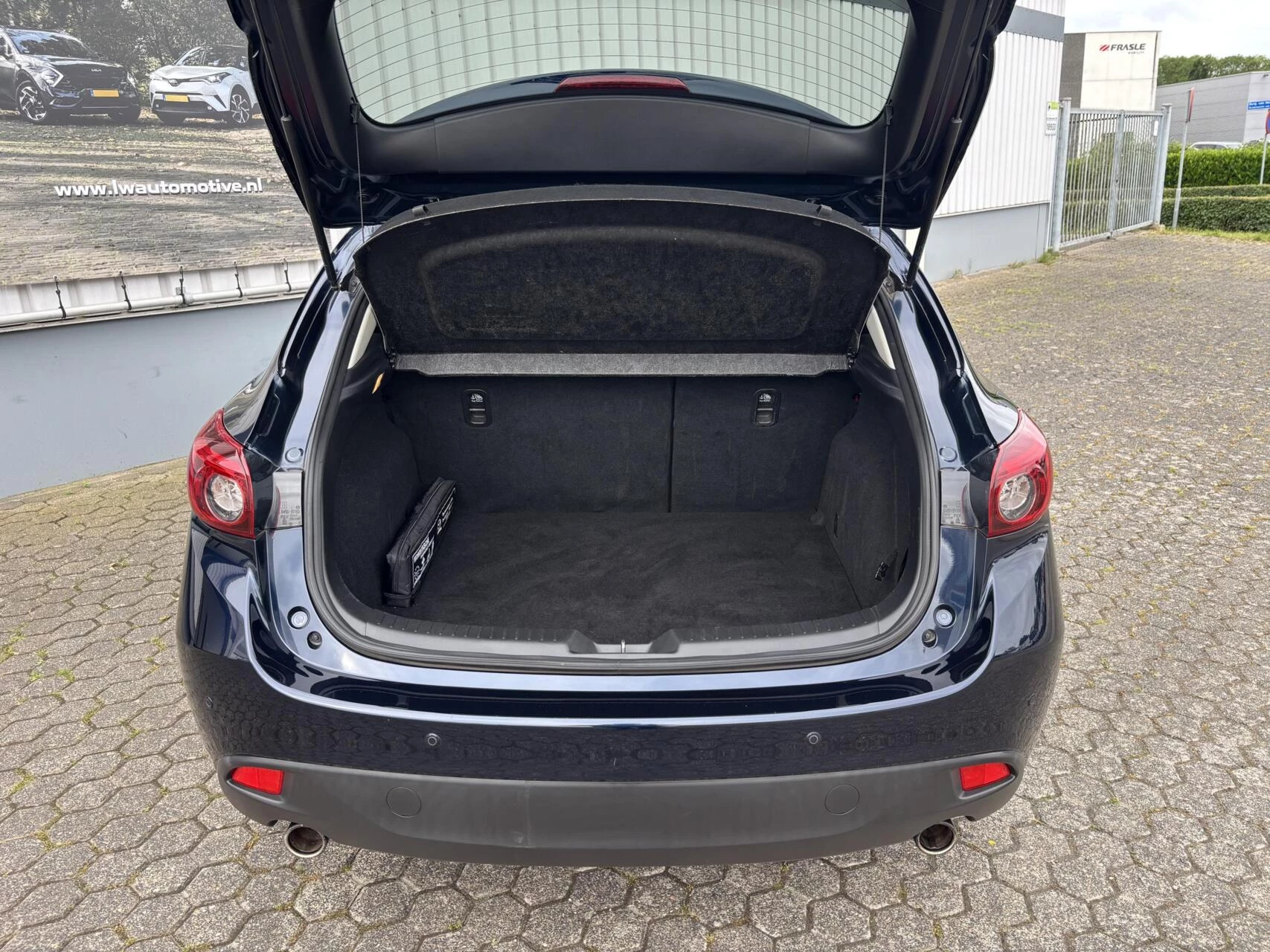 Hoofdafbeelding Mazda 3