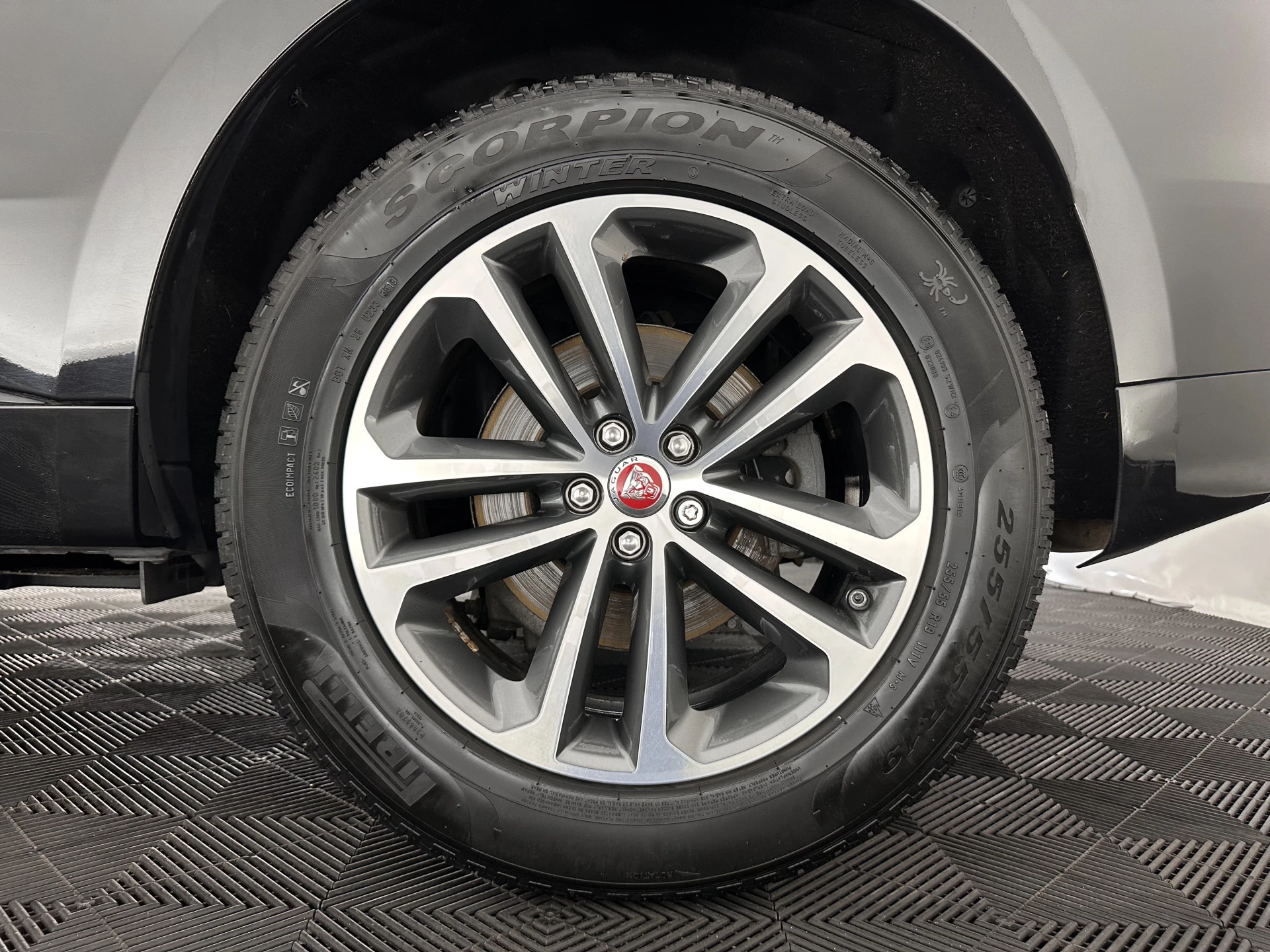 Hoofdafbeelding Jaguar F-PACE