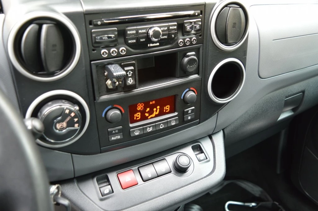 Hoofdafbeelding Peugeot Partner