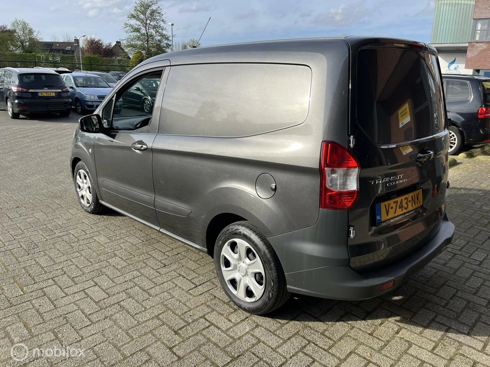 Hoofdafbeelding Ford Transit Courier