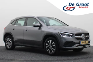 Hoofdafbeelding Mercedes-Benz GLA Mercedes-Benz GLA 250 e Business Solution Luxury Limited LED, Virtual Cockpit, Camera, Navigatie, Lane Assist, DAB